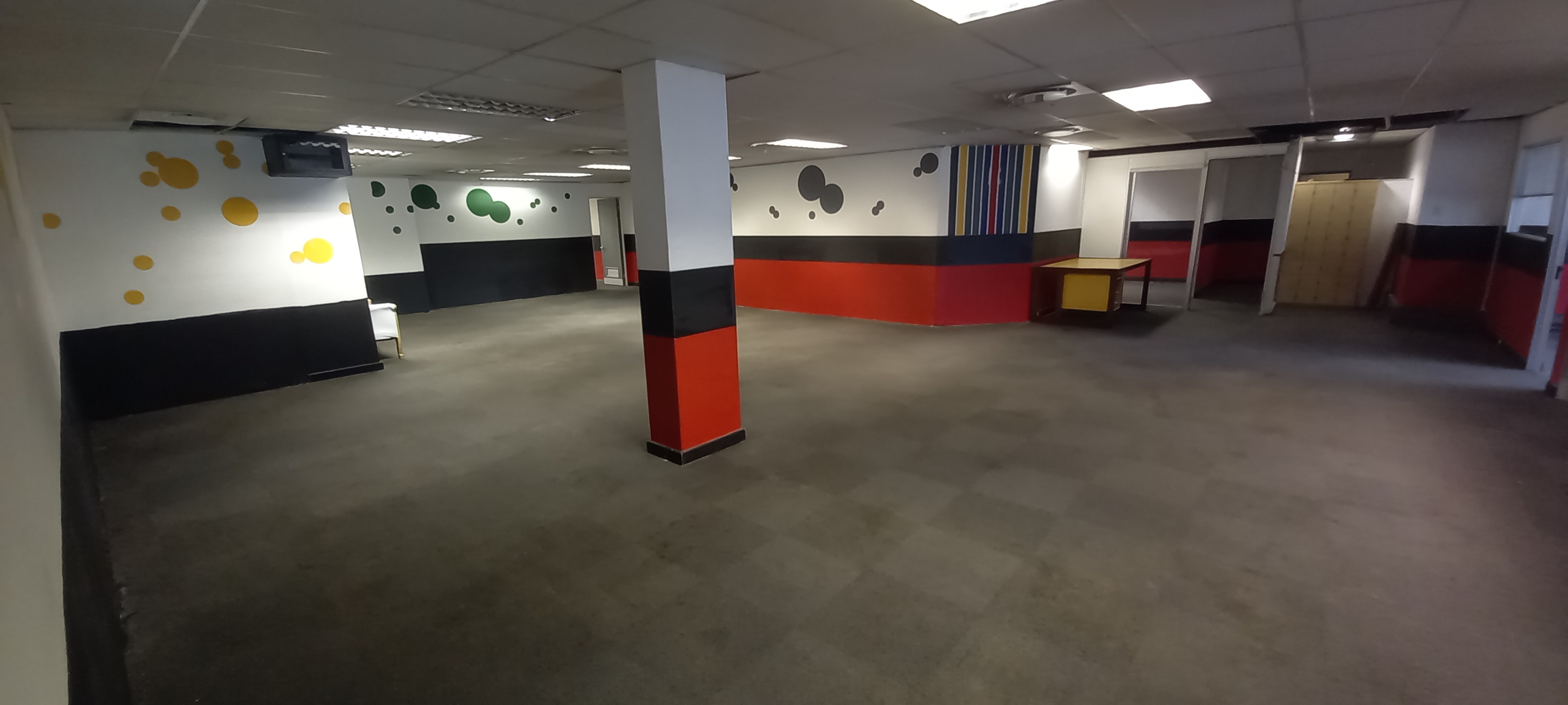 642m² Office Space to rent at ABSA BUILDING - WYNBERG in Wynberg