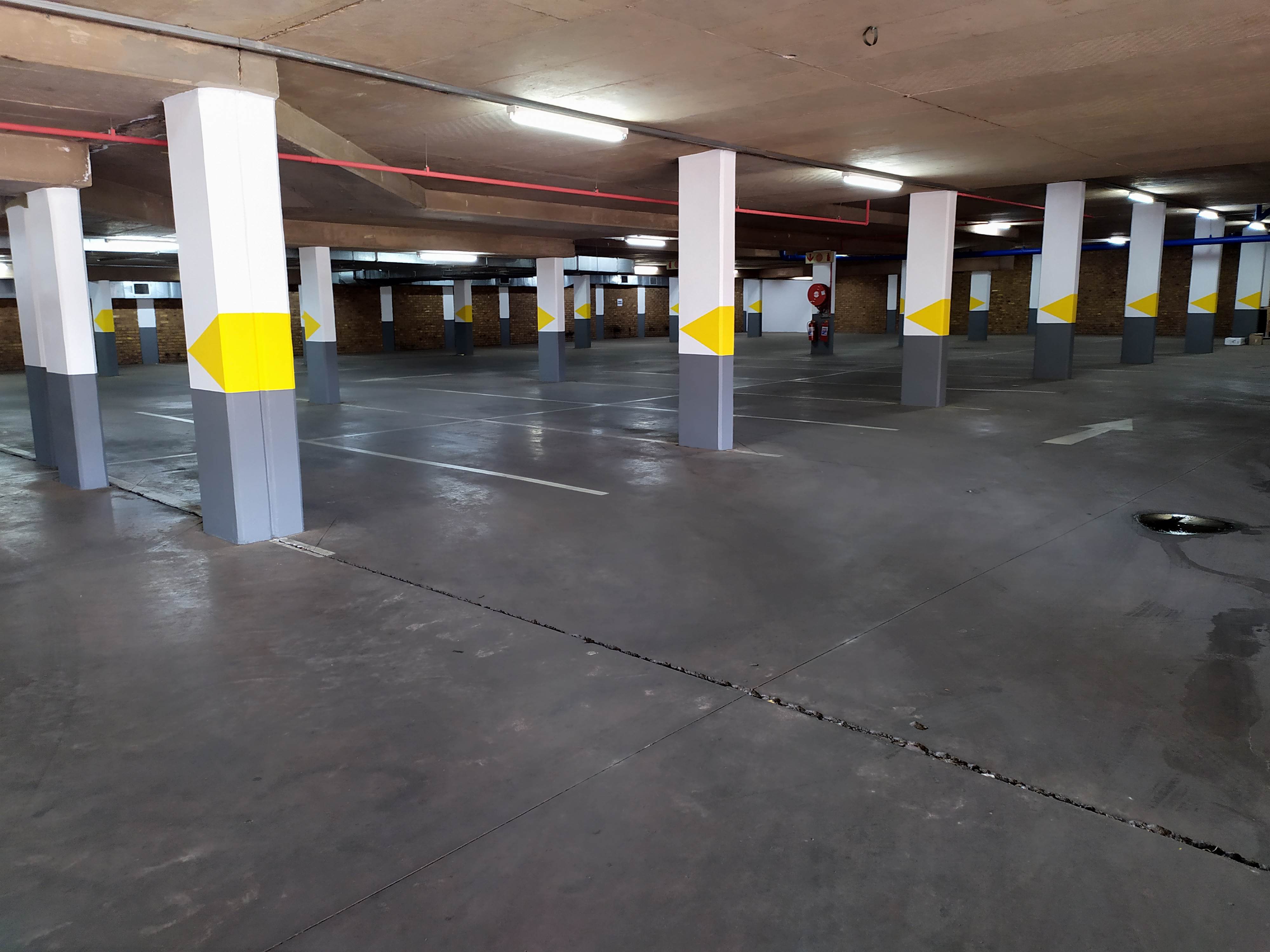215m² Retail Shops to rent at Atterbury Boulevard in Faerie Glen