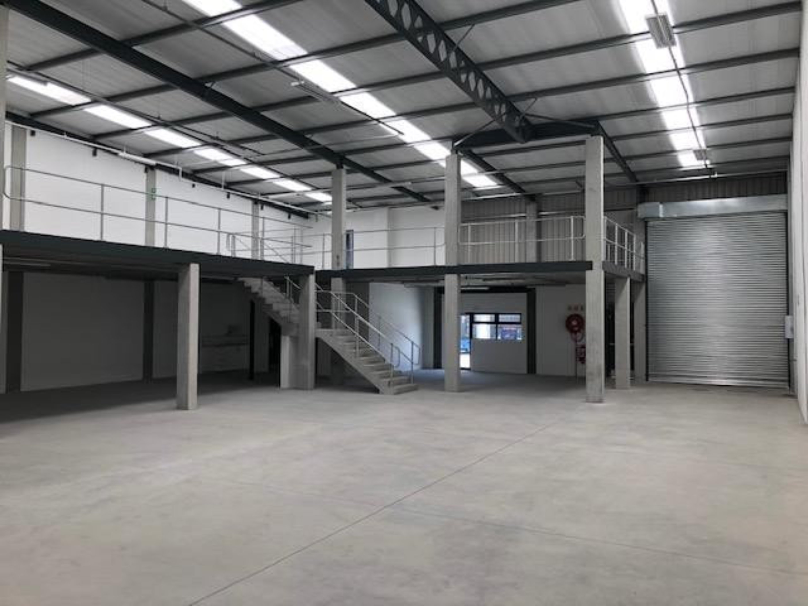 Warehouse to rent at Bellray Business Park in Stikland