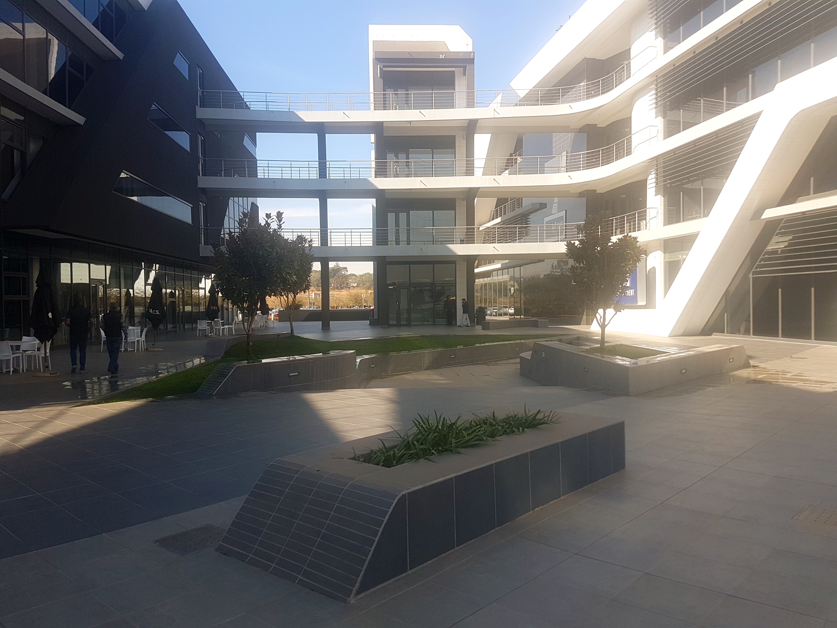 144m² Office Space to rent at Byls Bridge East Building 14 Block C in Central Centurion