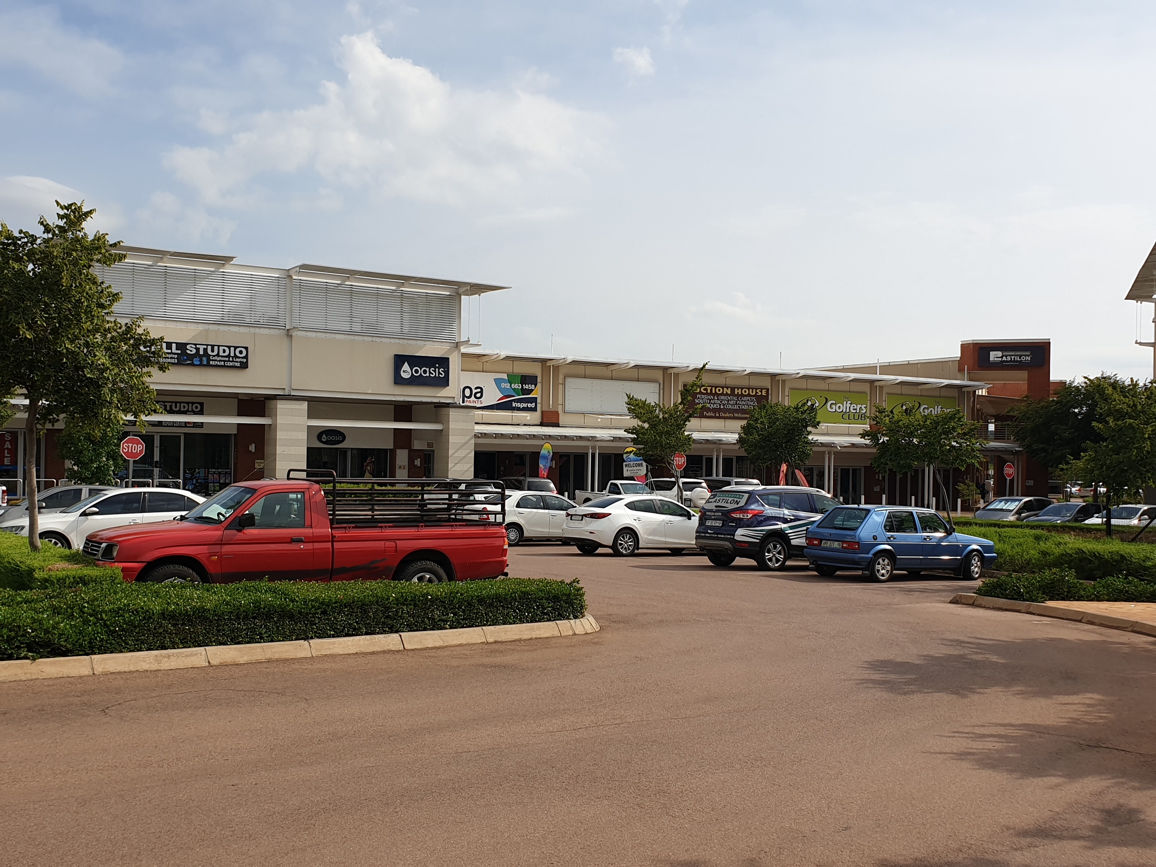 Retail Shops to rent at Byls Bridge Promenade in Central Centurion