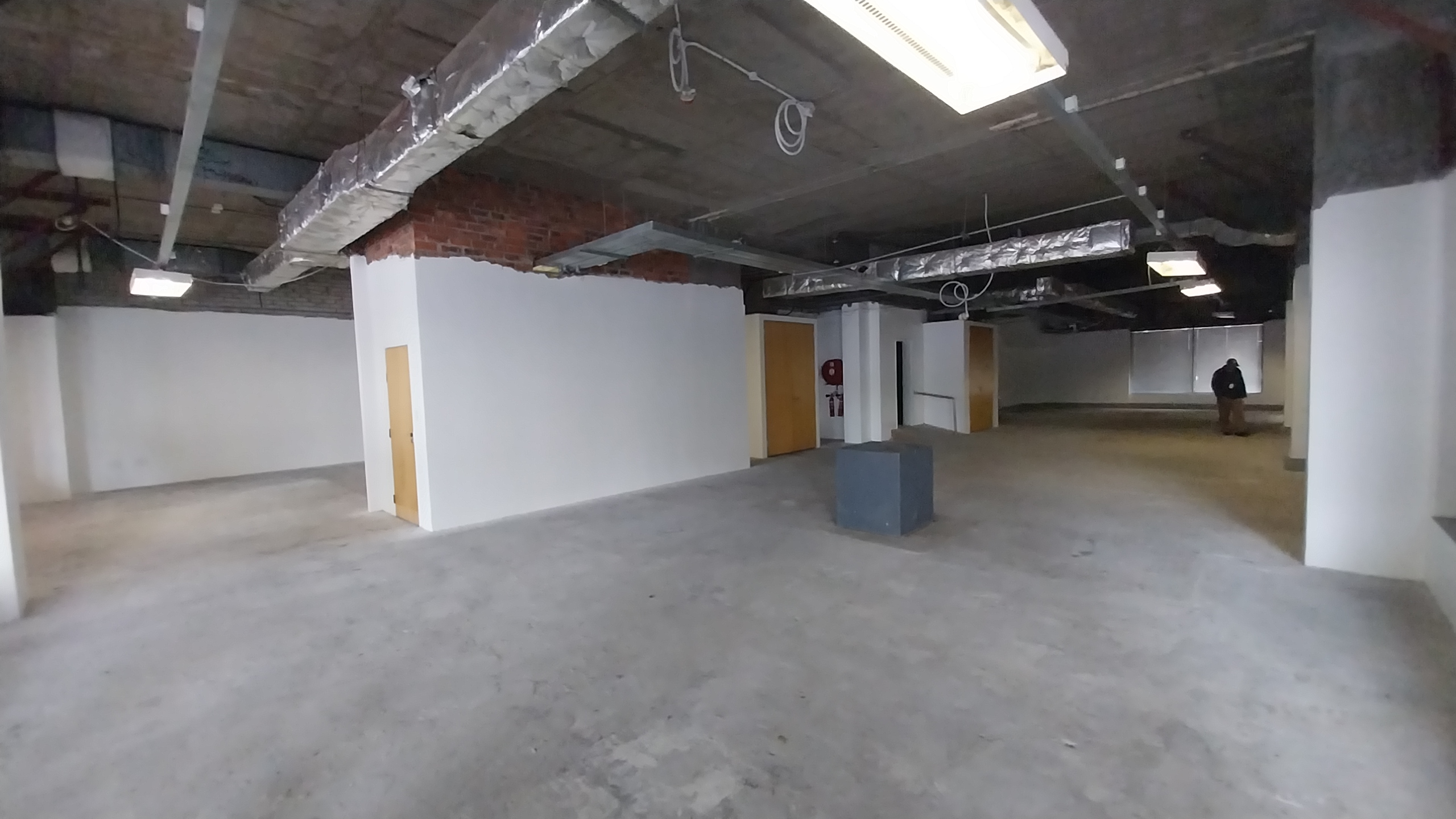338m² Retail Shops to rent at Cape Town 166 in Cape Town CBD