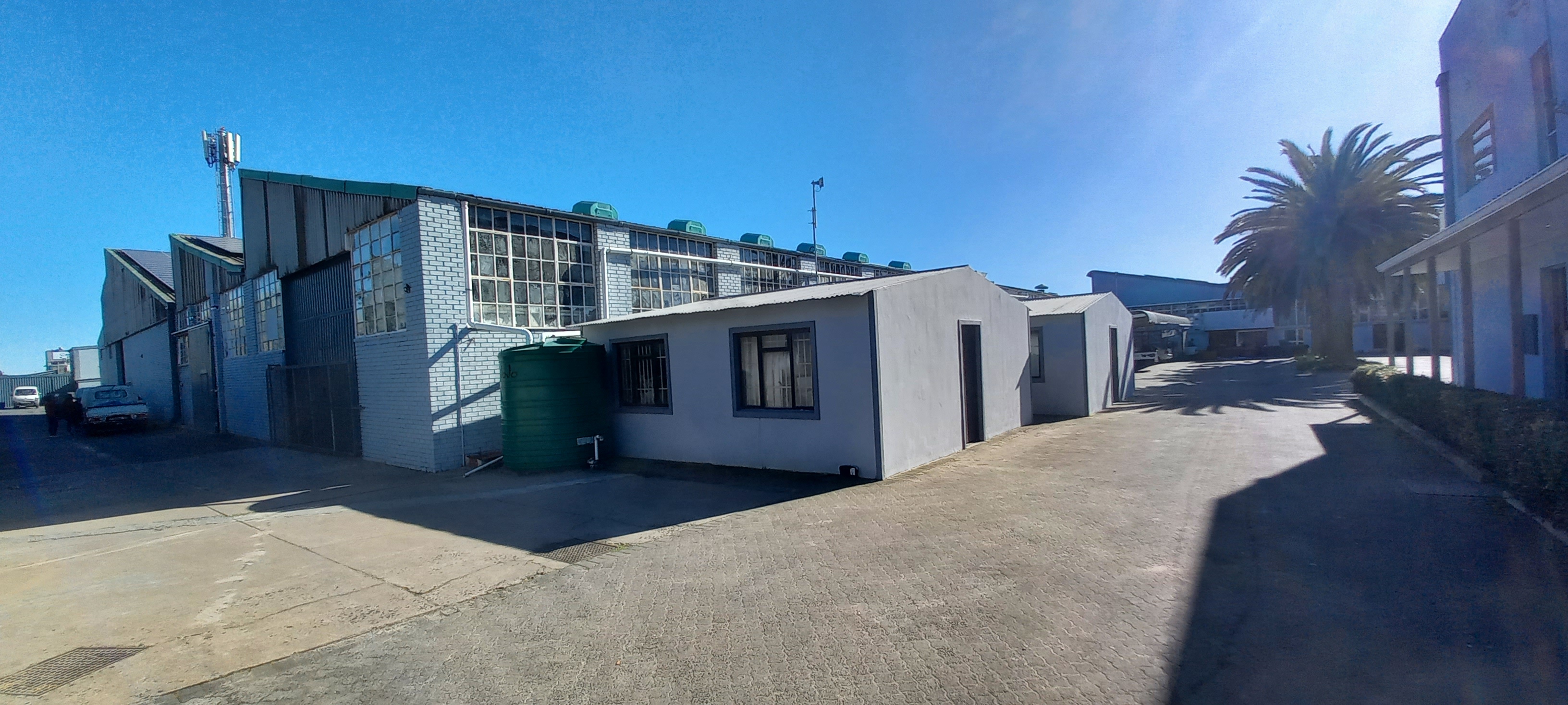 3 544m² Warehouse to rent at Cnr Gunners Circle and Cochrane Avenue in Epping Industrial