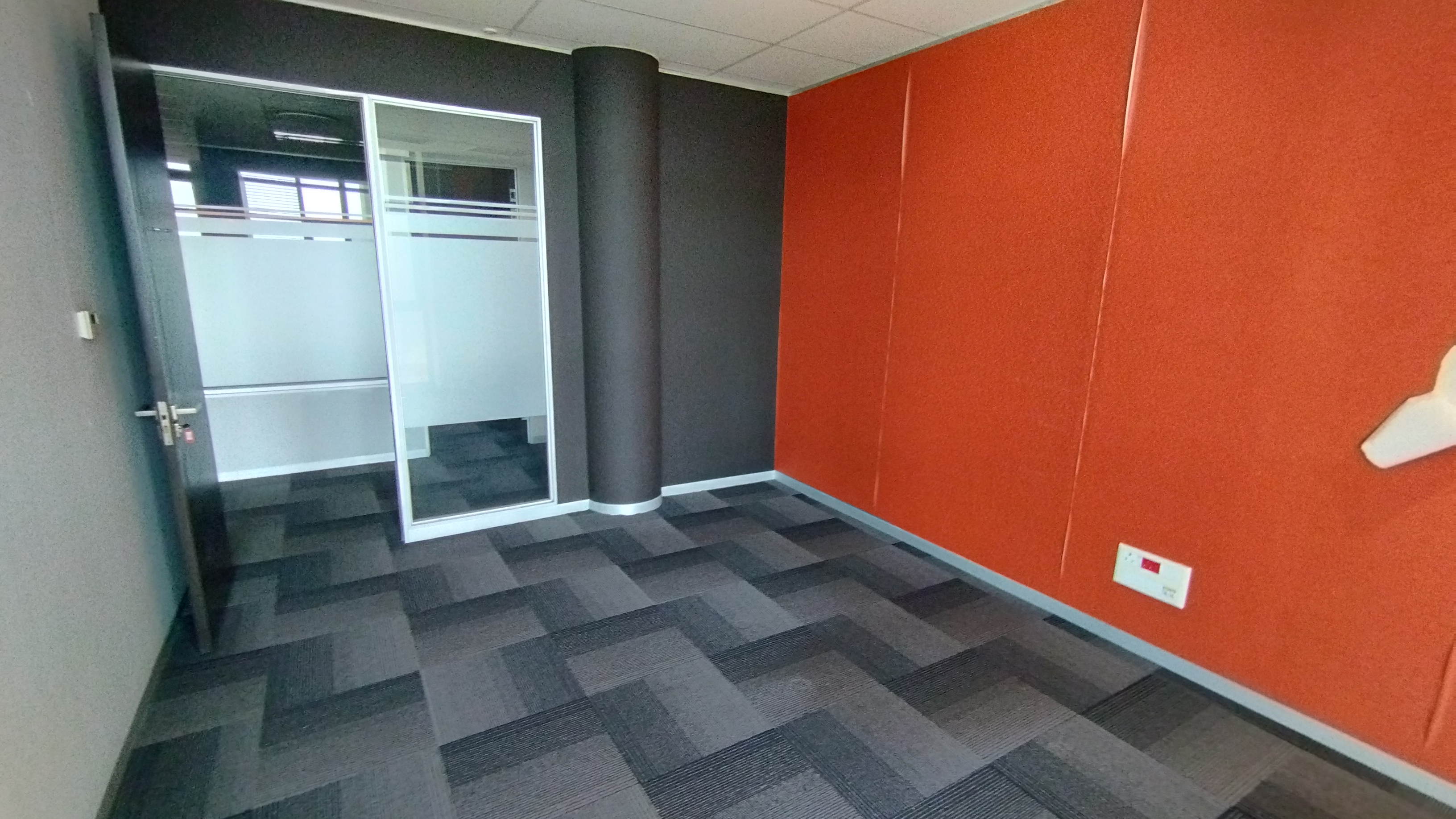Office Space to rent at Corobay Corner in Menlyn