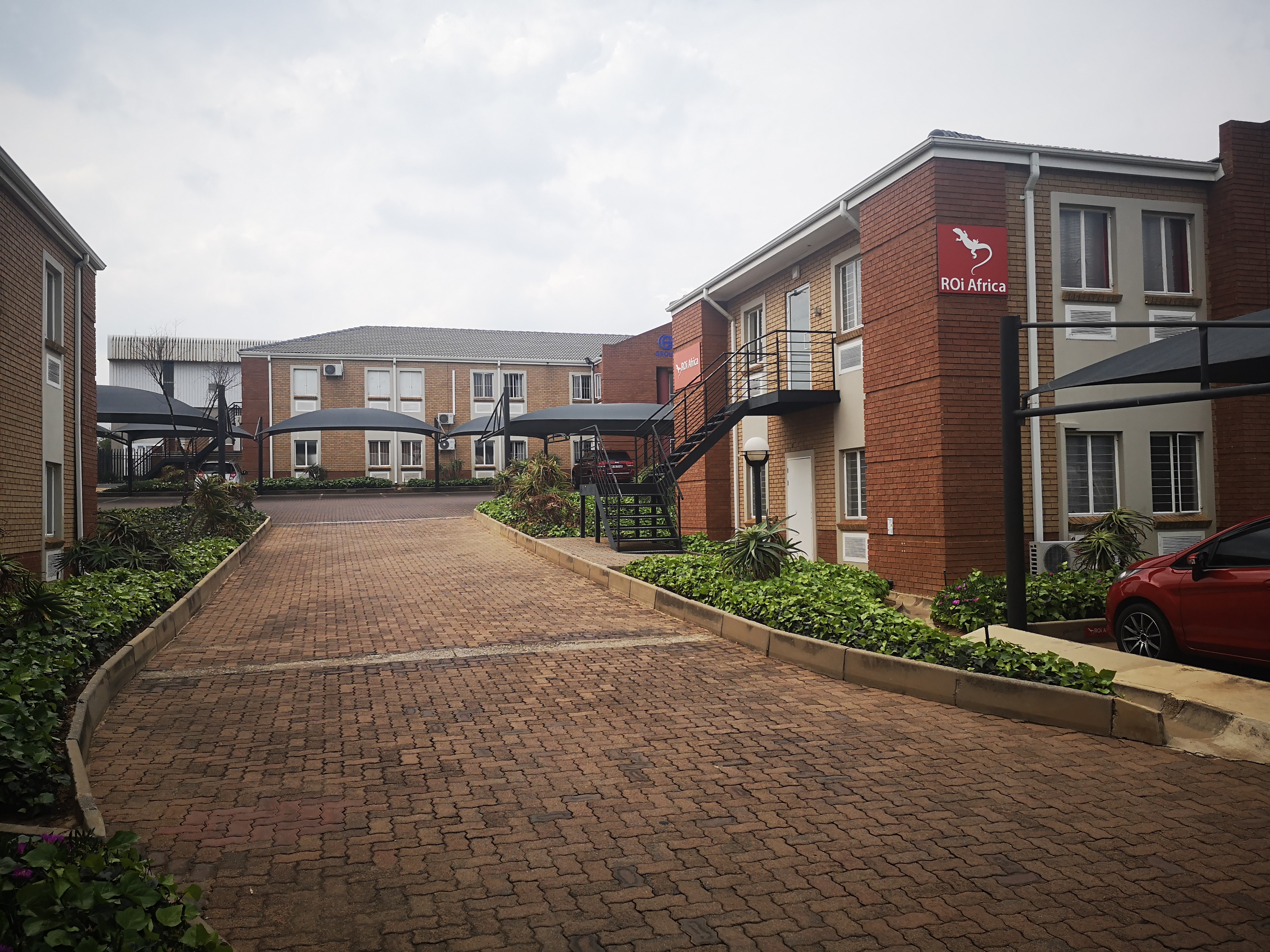 261m² Office Space to rent at Corporate Park South (22 Reedbuck Crescent) in Midrand