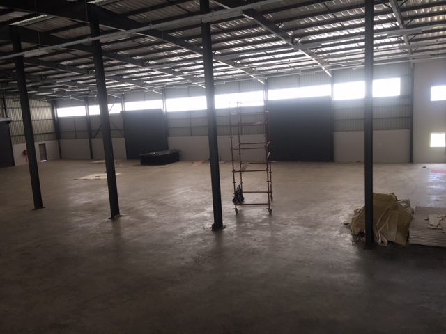 3 246m² Warehouse to rent at Cosmo Business Park in Kya Sand