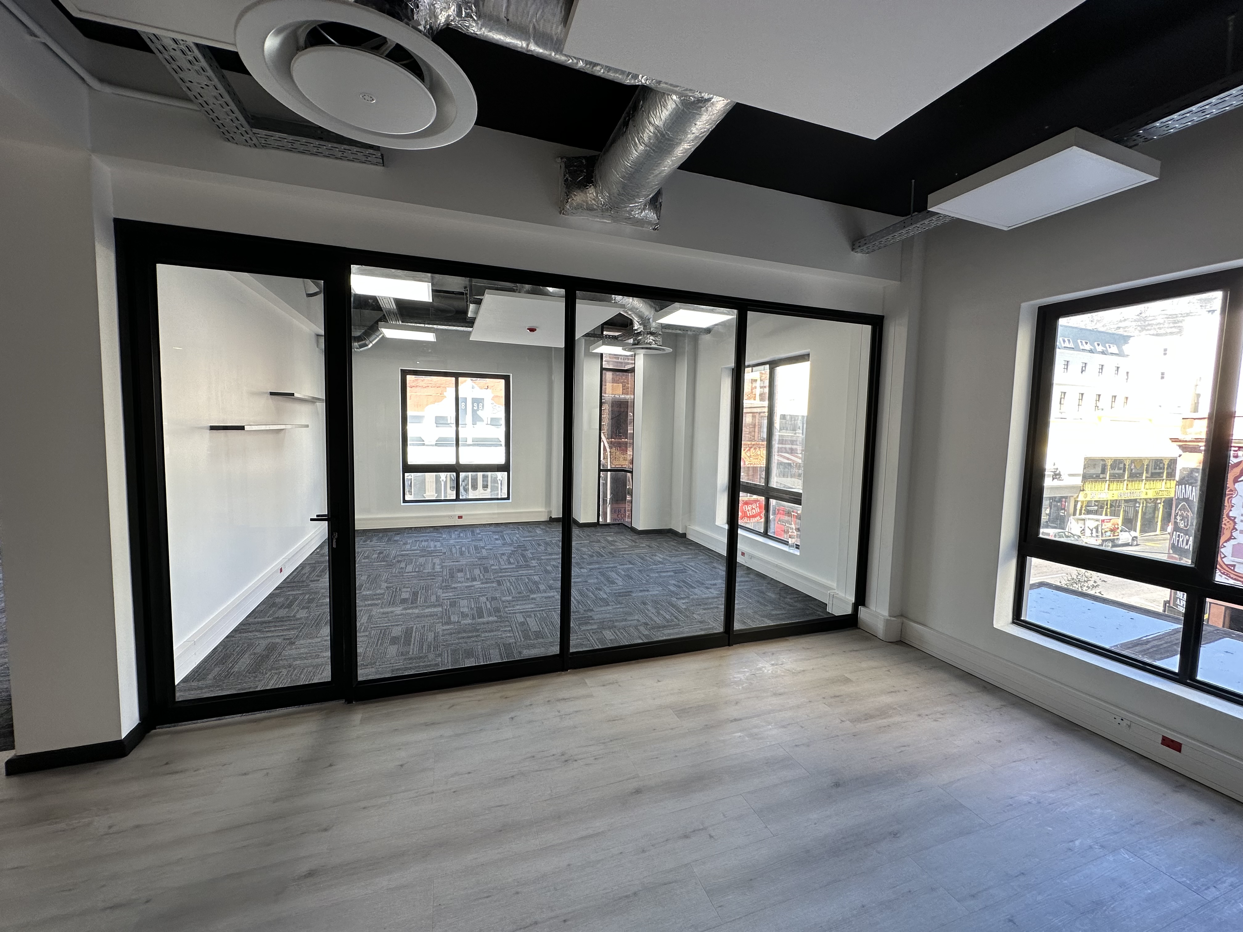 215m² Office Space to rent at 172 Long Street in Cape Town CBD