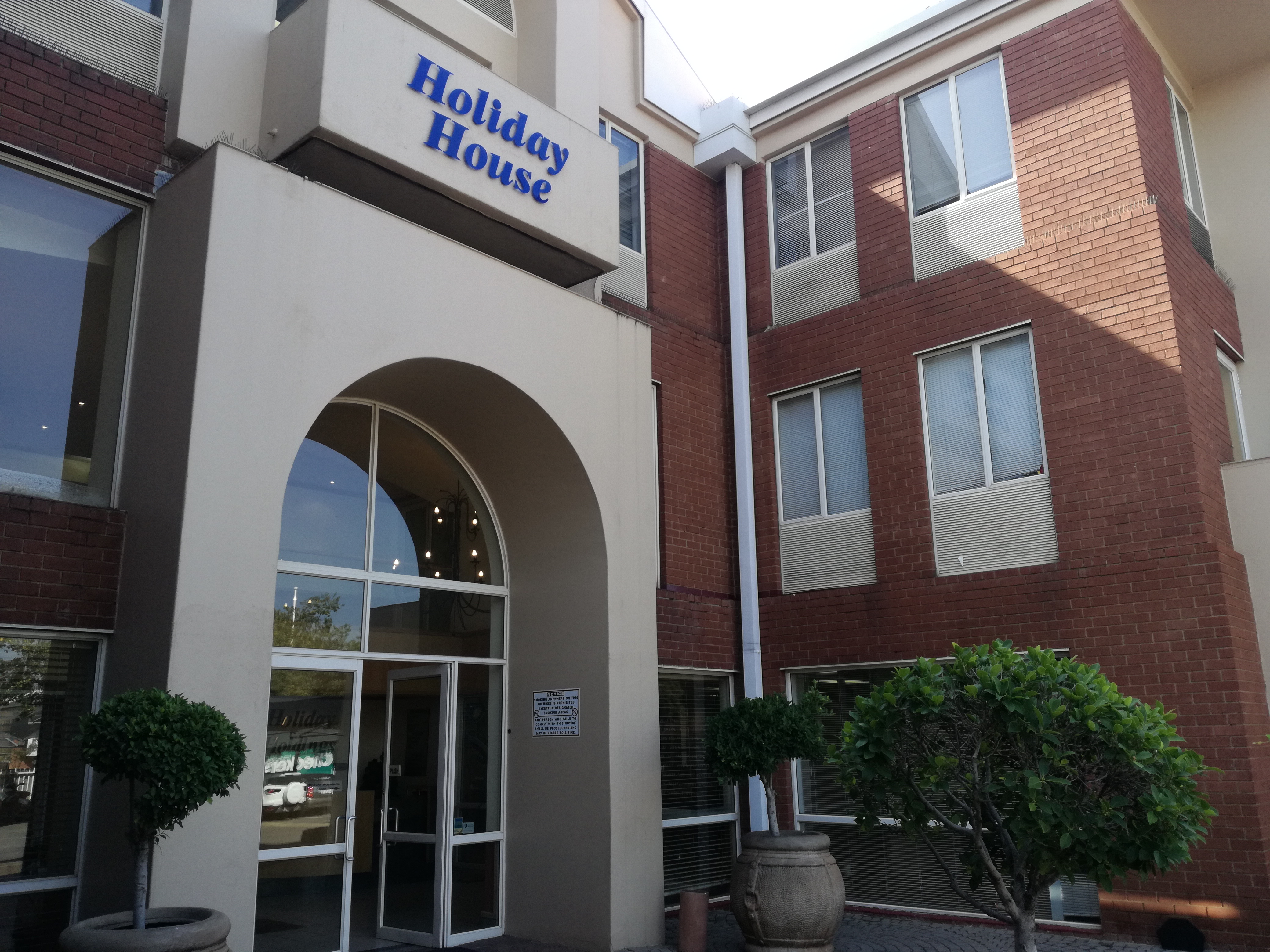 238m² Office Space to rent at Holiday House in Randburg CBD