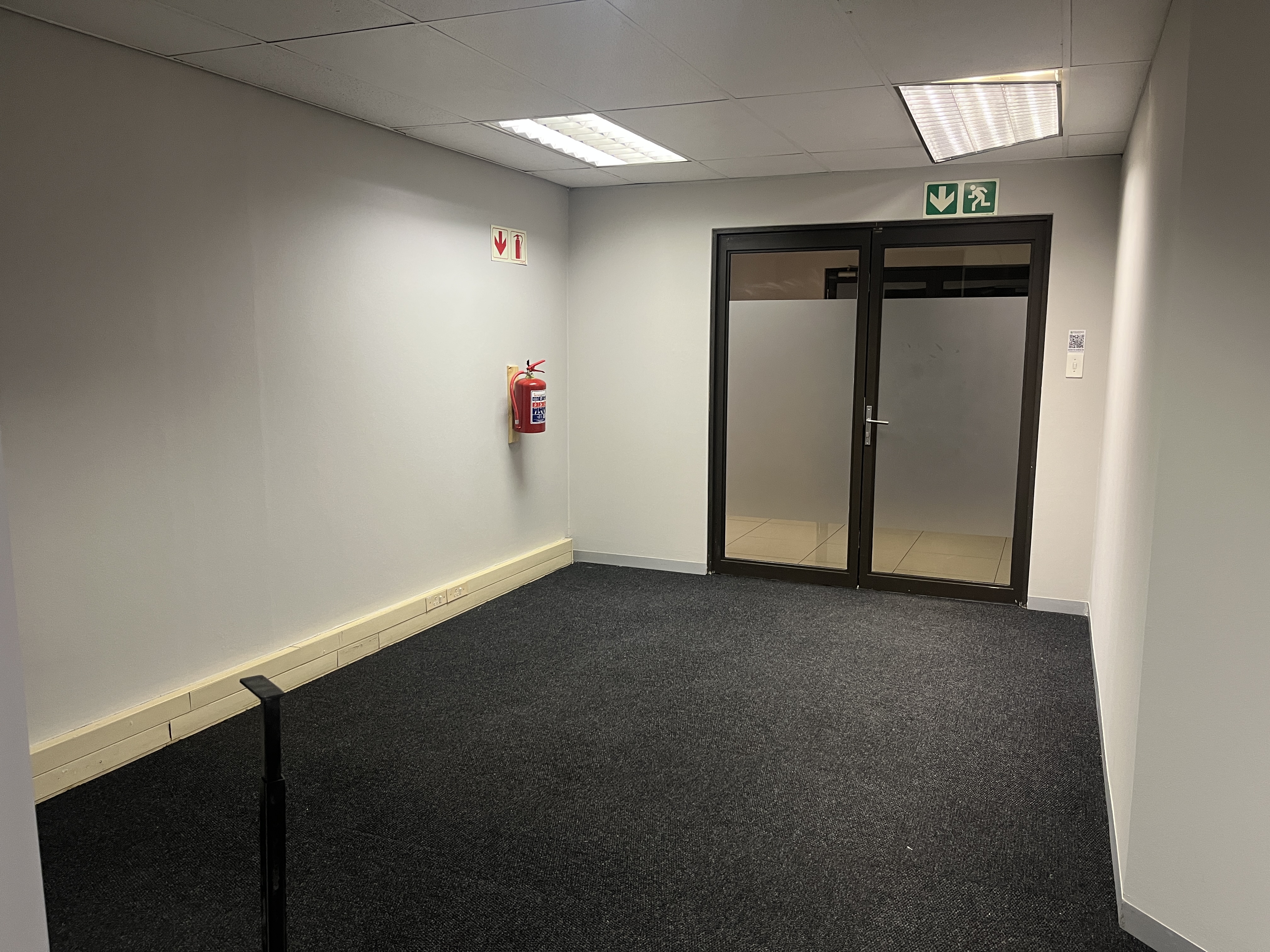 163m² Office Space to rent at Hurlingham Office Park in Hurlingham