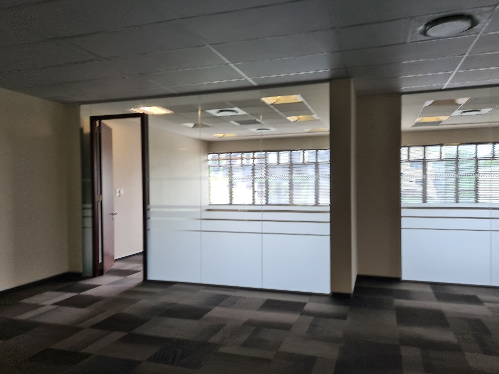 1 013m² Office Space to rent at Illovo Corner in Illovo