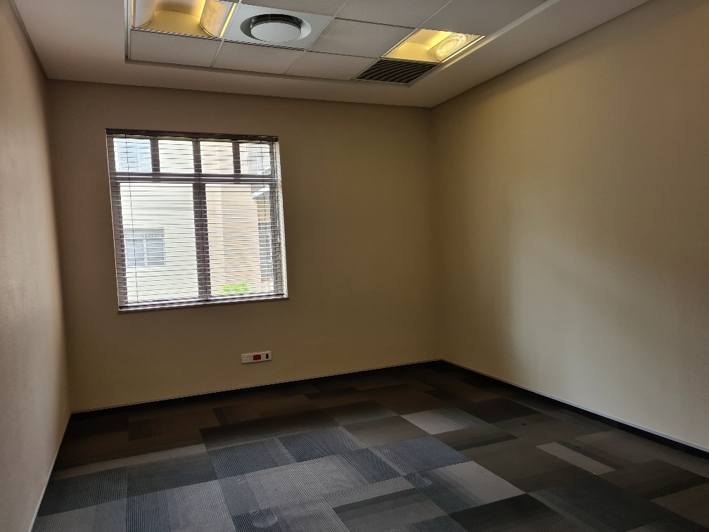 1 013m² Office Space to rent at Illovo Corner in Illovo