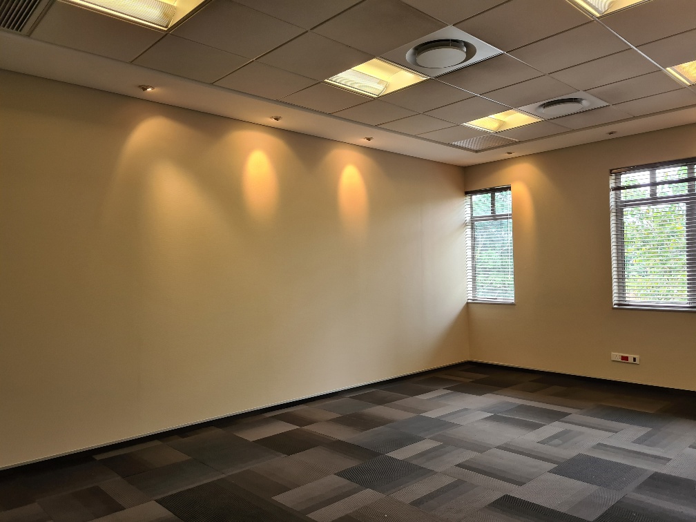 1 013m² Office Space to rent at Illovo Corner in Illovo