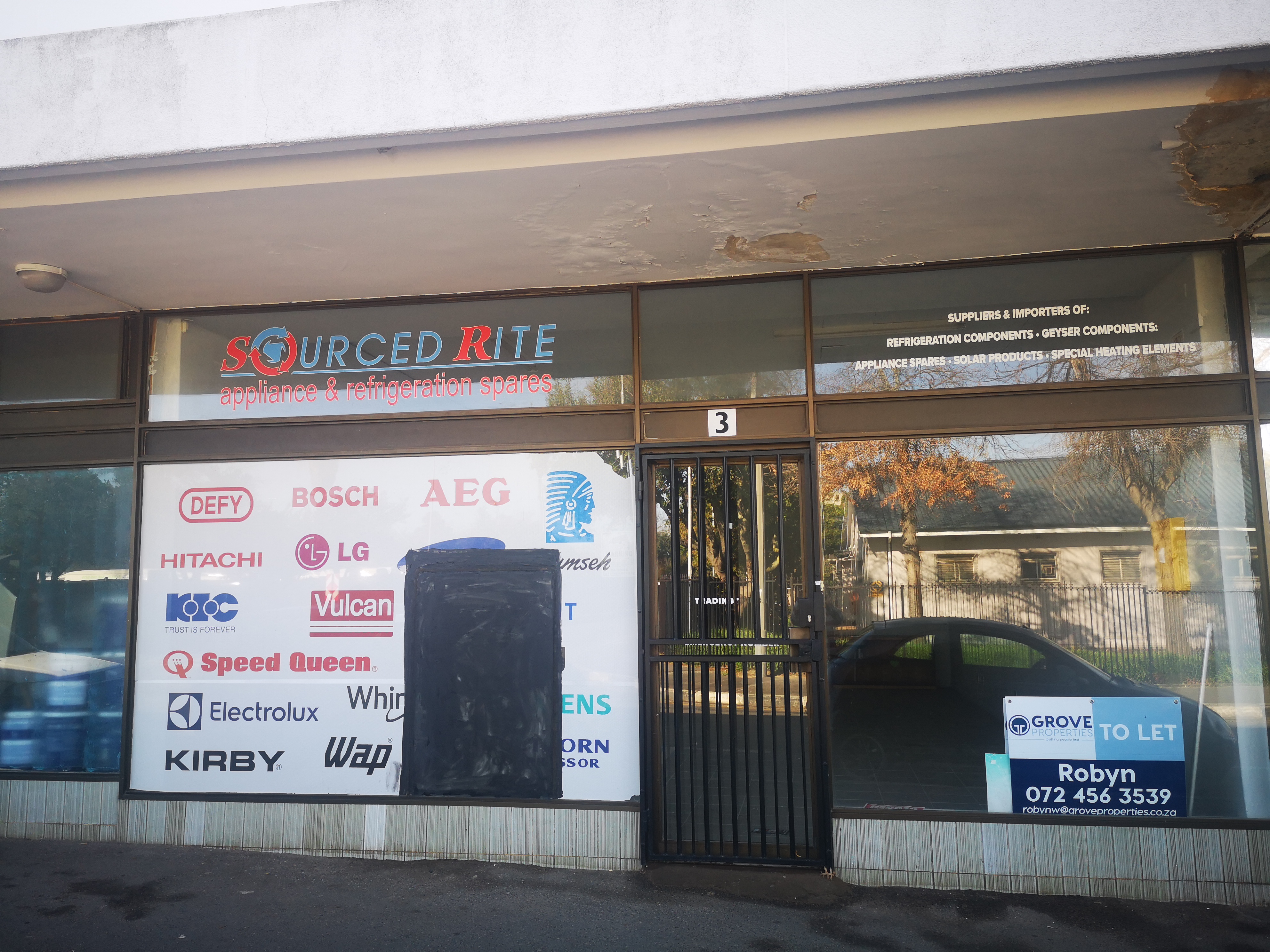 84m² Office Space to rent at Libri Business Centre in Somerset West