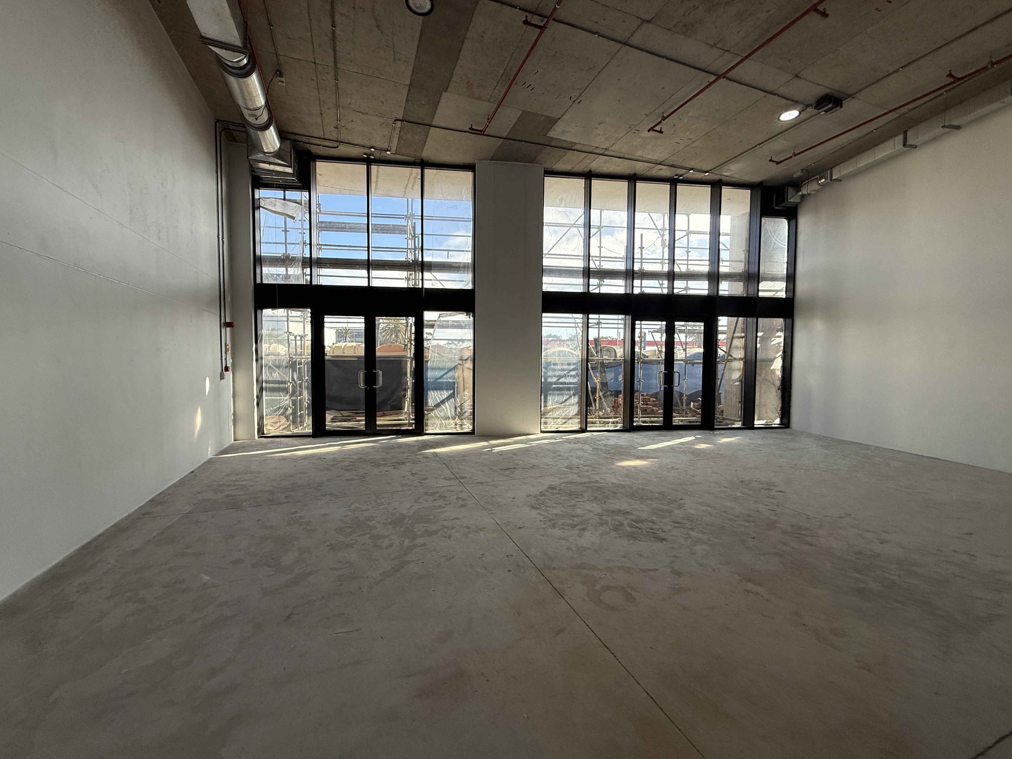 Retail Shops to rent at Maritime Place in Paarden Eiland