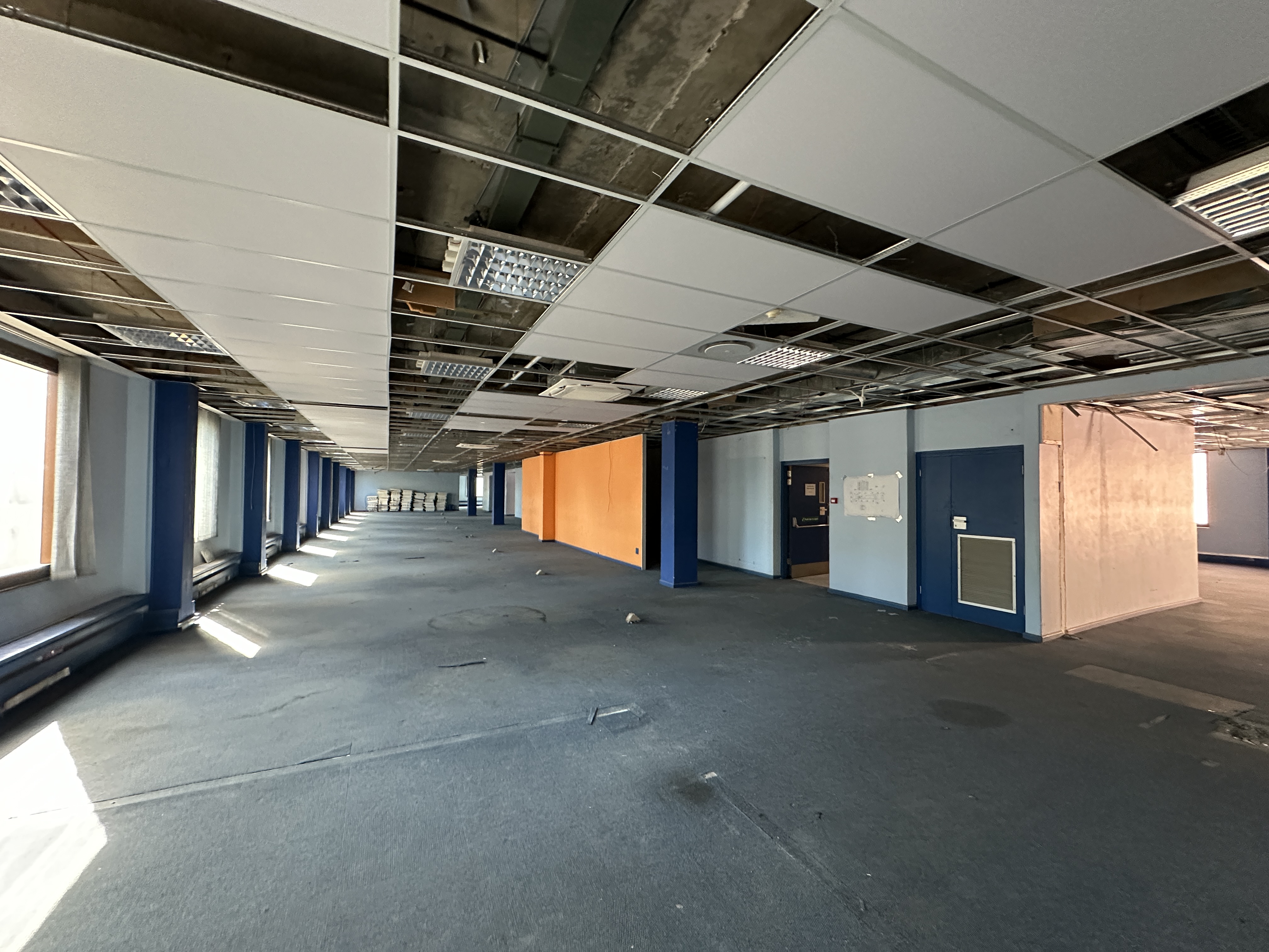 1 200m² Office Space to rent at Matador Centre in Cape Town CBD
