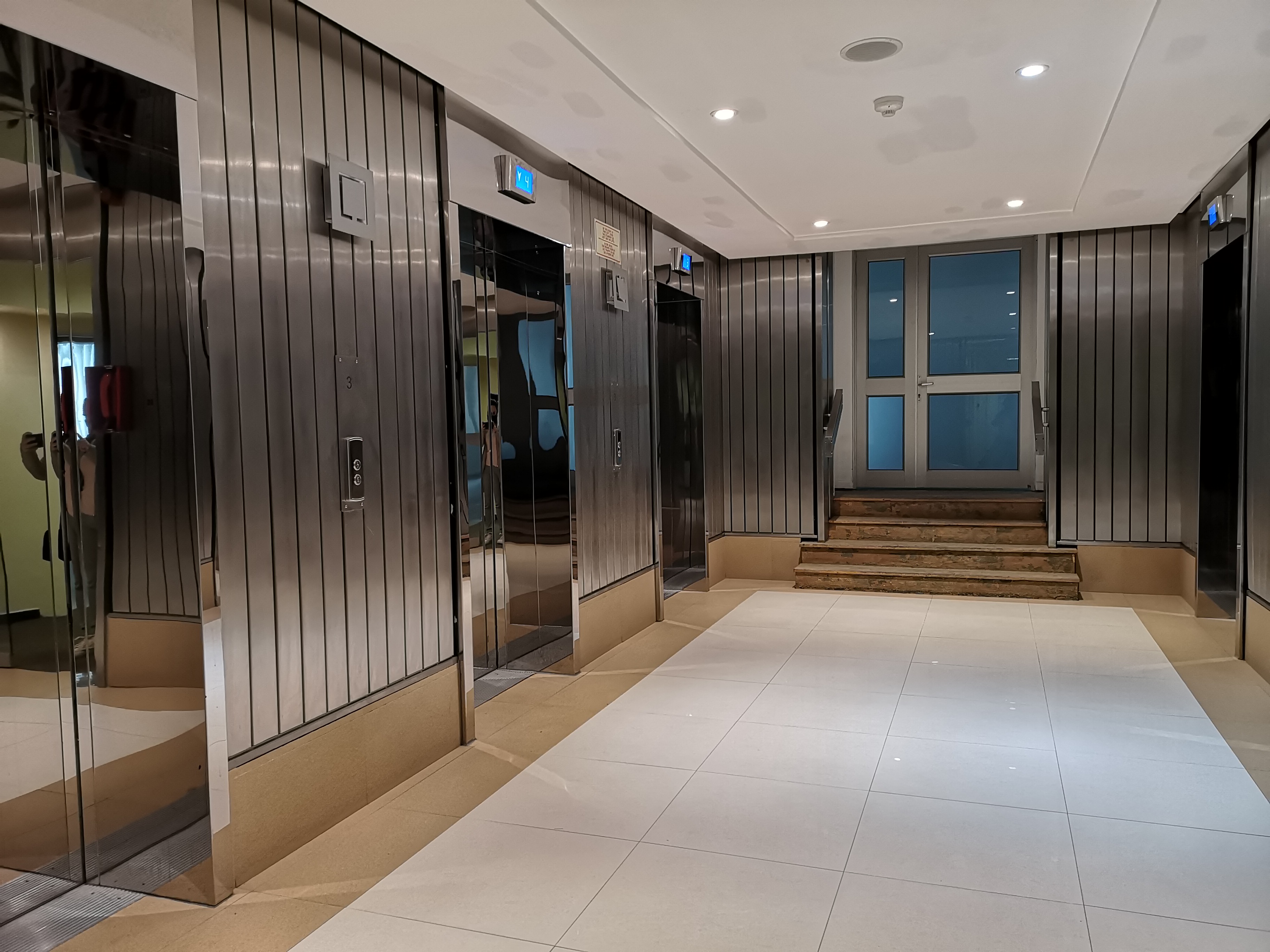 102m² Office Space to rent at Matador Centre in Cape Town CBD