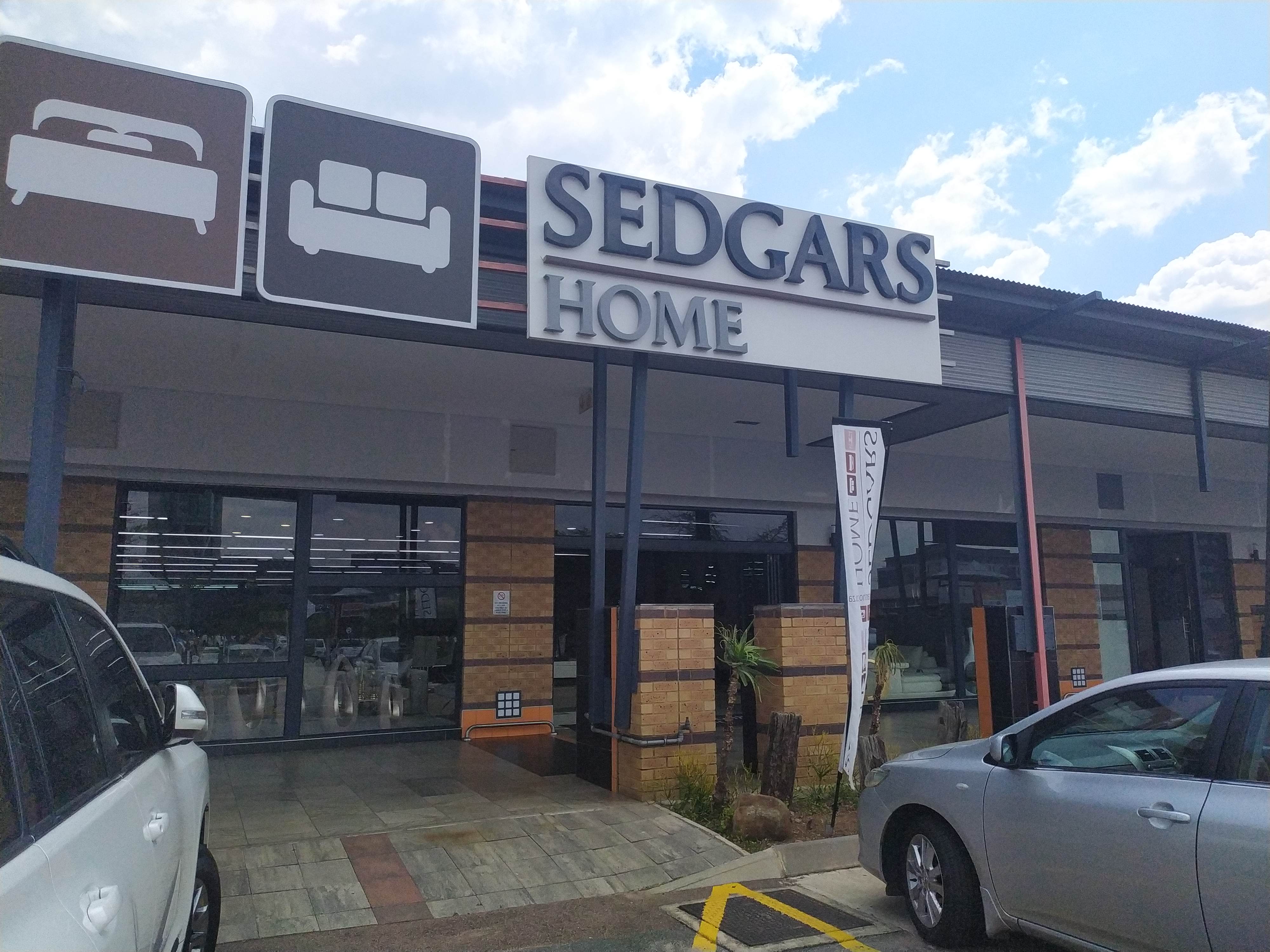 Retail Shops to rent at Menlyn Retail Park in Newlands PTA