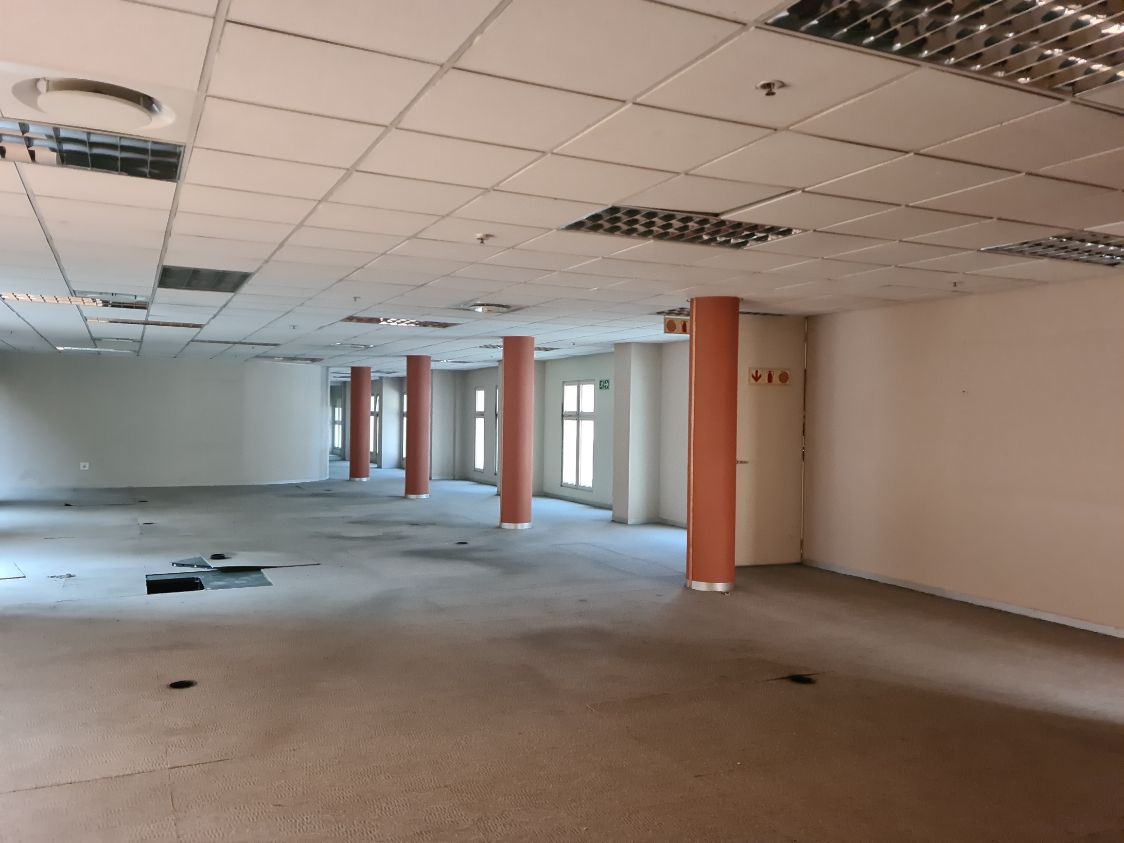 133m² Office Space to rent at Nelson Mandela Square in Sandton Central