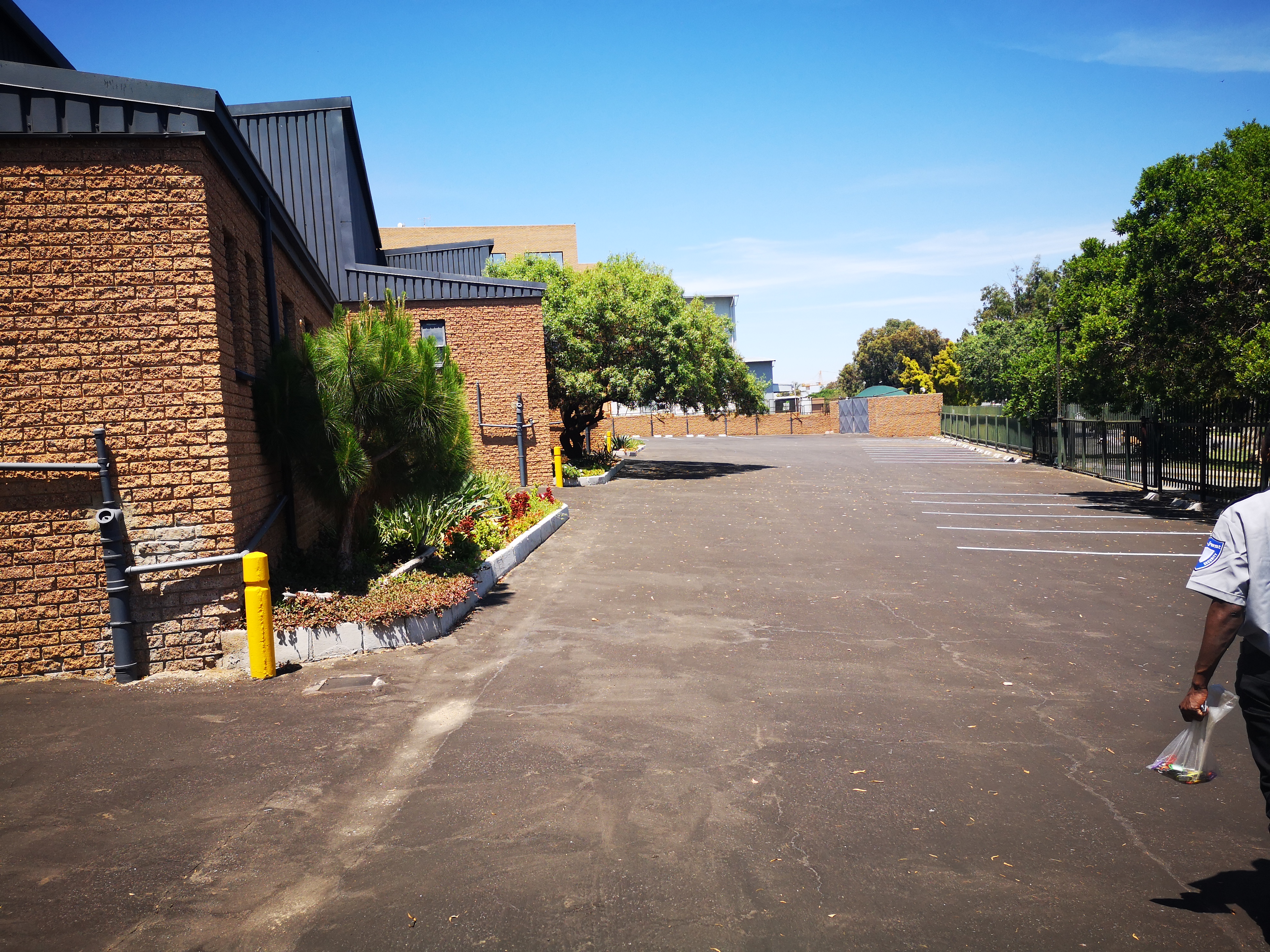 Warehouse to rent at Perskor Park in Halfway House