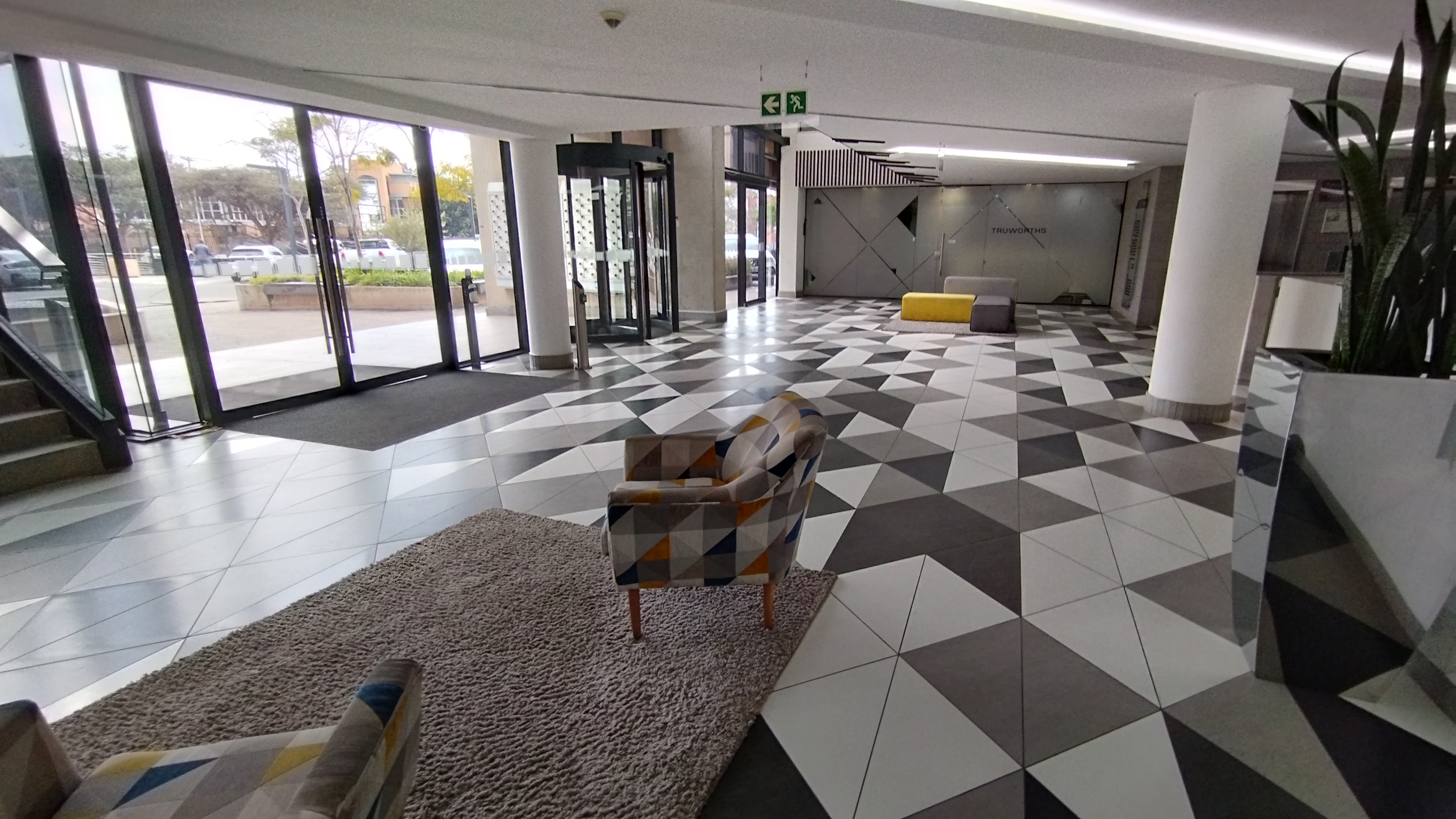 Office Space to rent at Podium at Menlyn in Menlyn