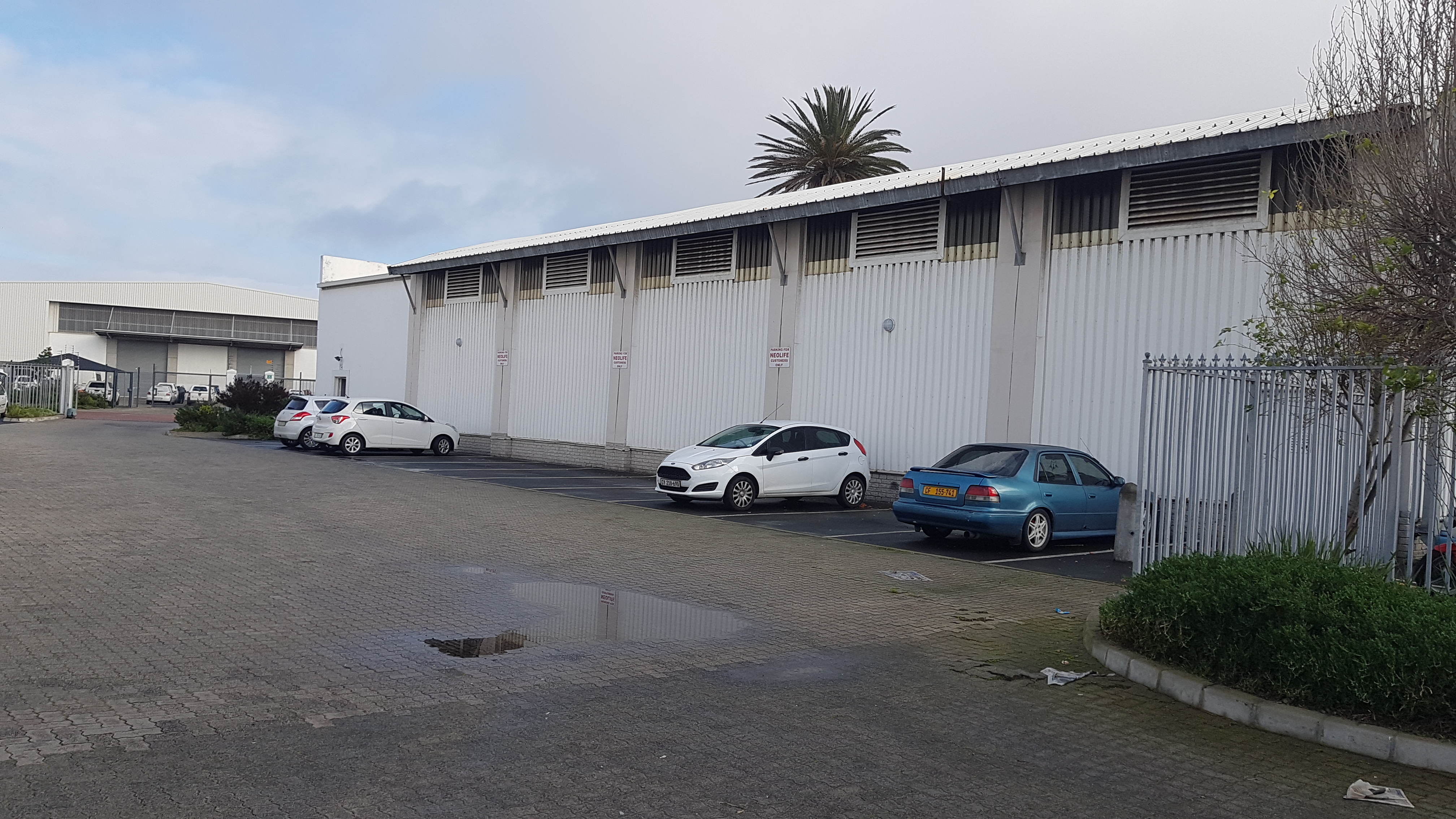 194m² Office Space to rent at Rainbow Park in Marconi Beam