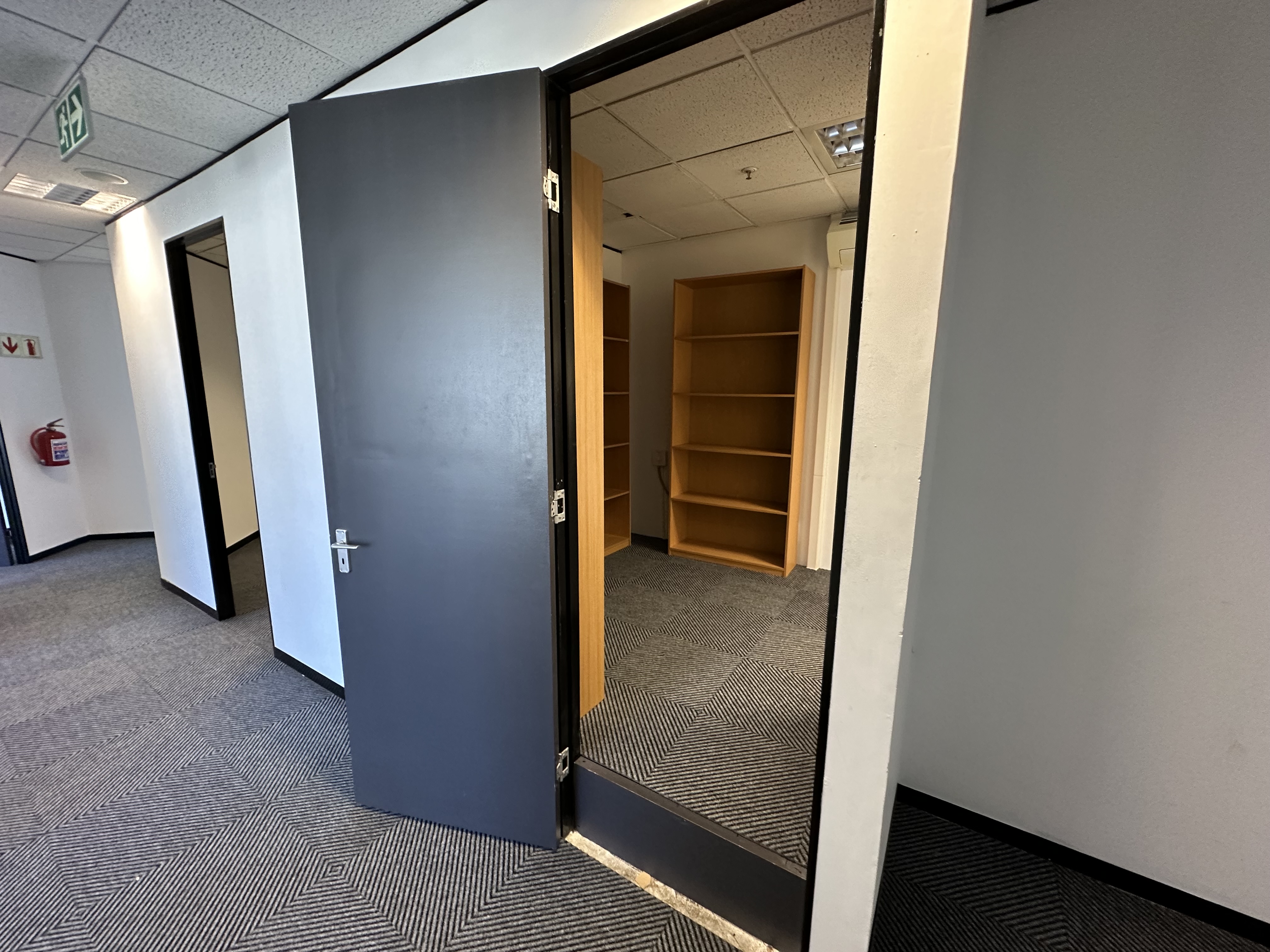 221m² Office Space to rent at SA Reserve Bank Building in Cape Town CBD