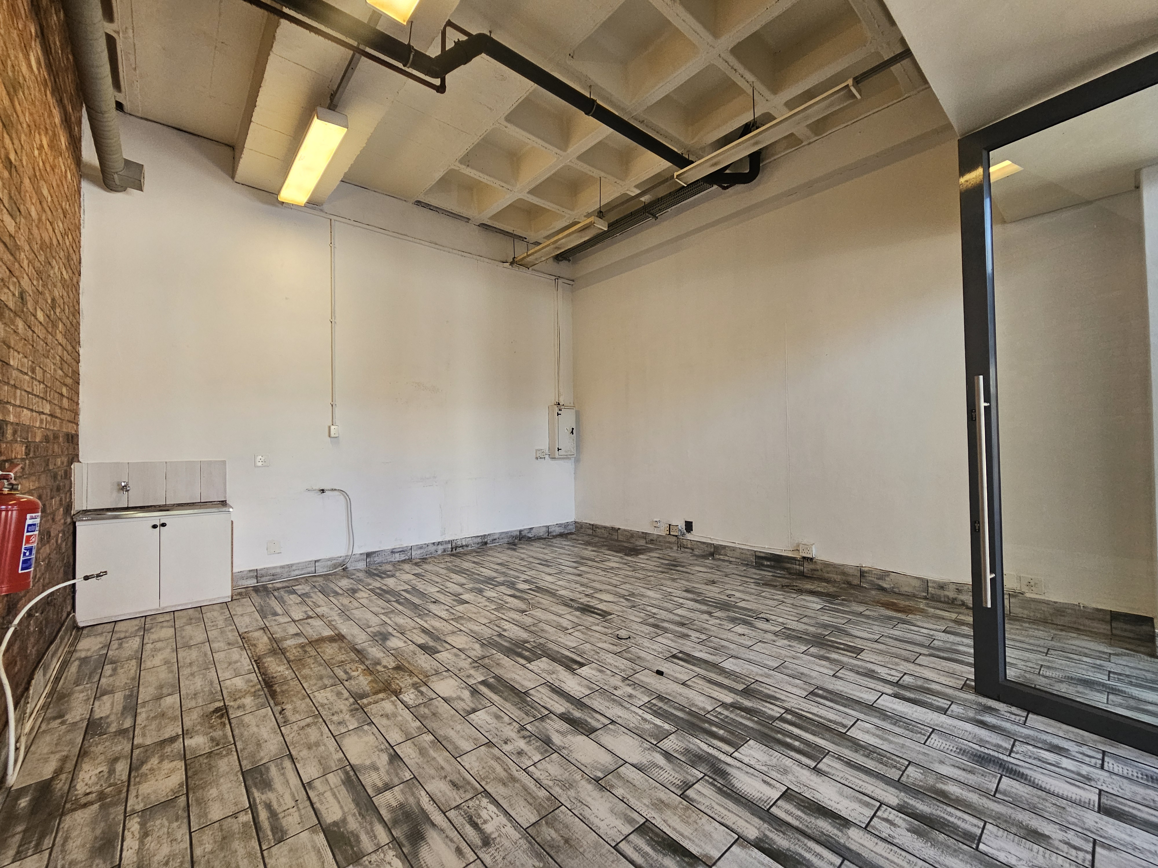 113m² Retail Shops to rent at Sable Square in Sanddrift