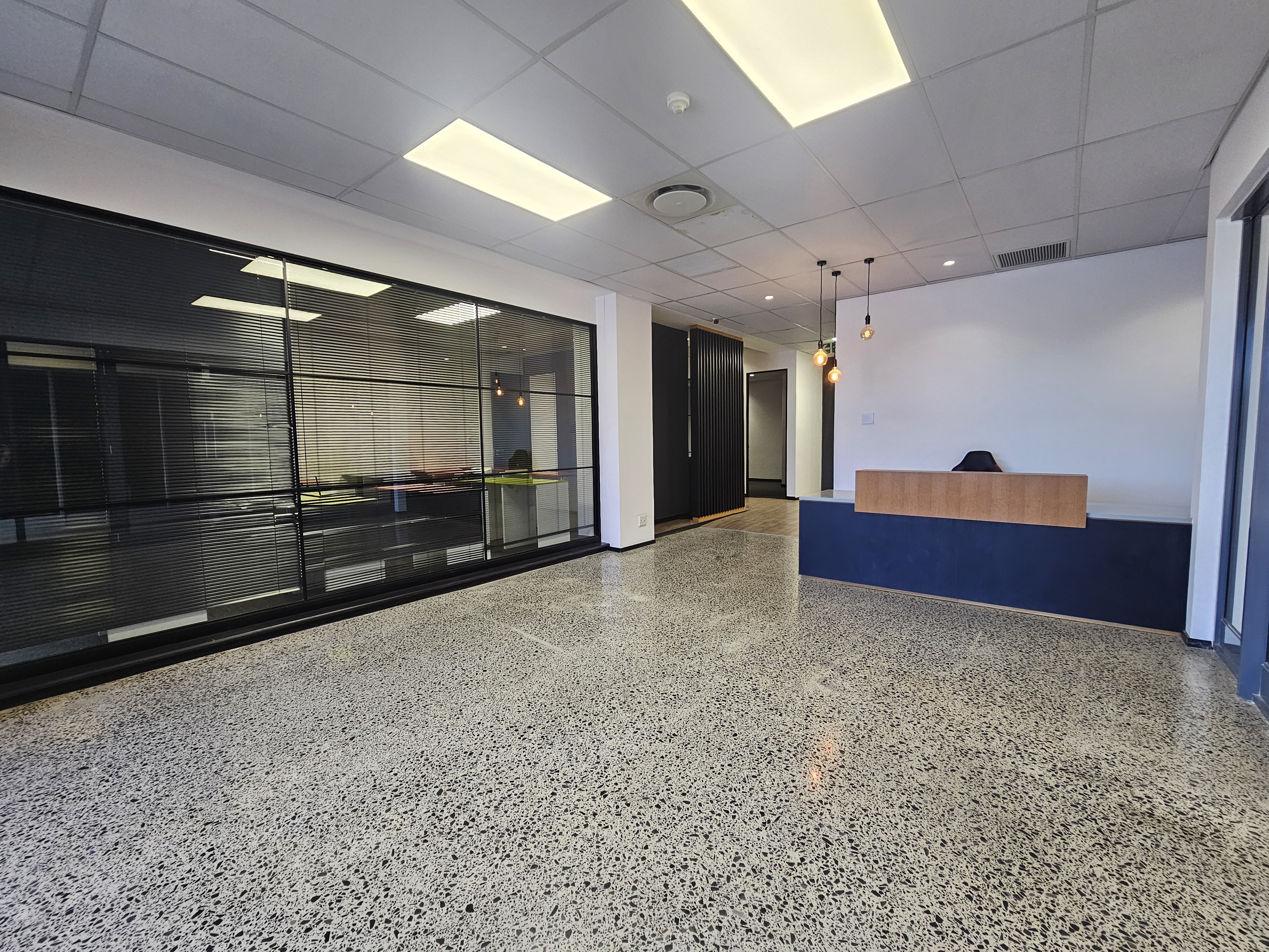 1 095m² Office Space to rent at Sable Square in Sanddrift