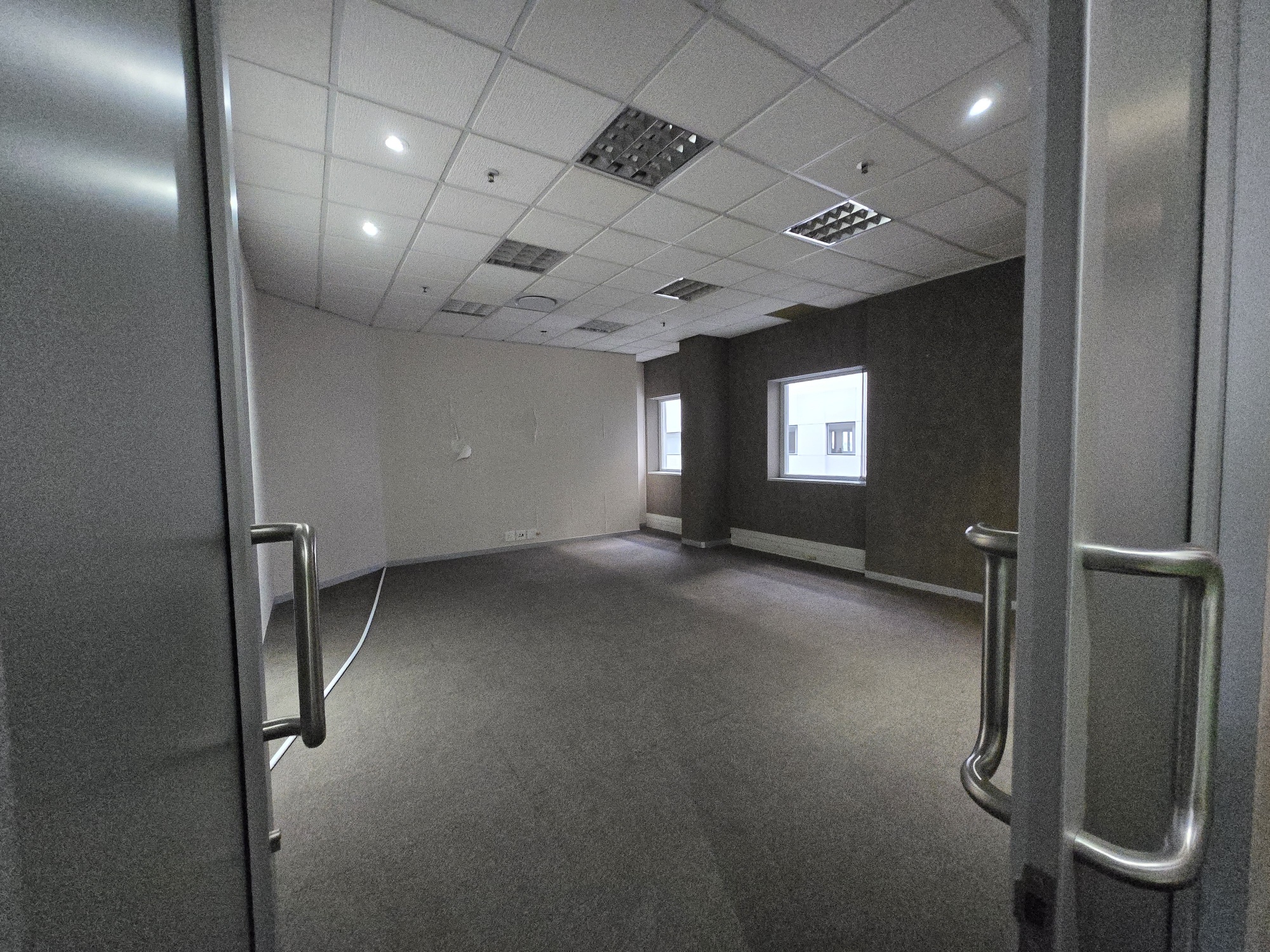 Office Space to rent at The Mall Offices in Rosebank JHB