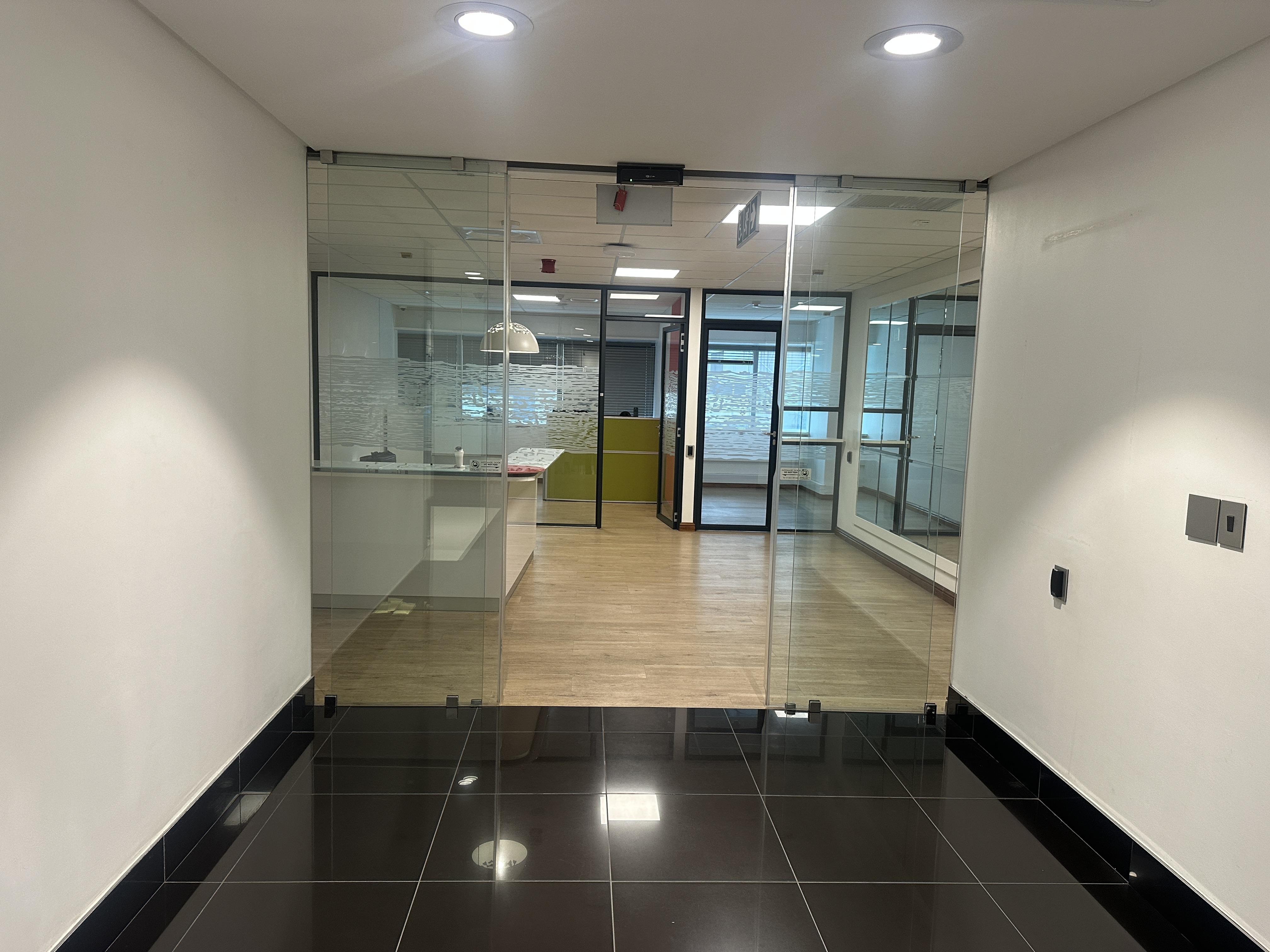 950m² Office Space to rent at The Towers  - Ex Standard Bank Centre in Cape Town CBD