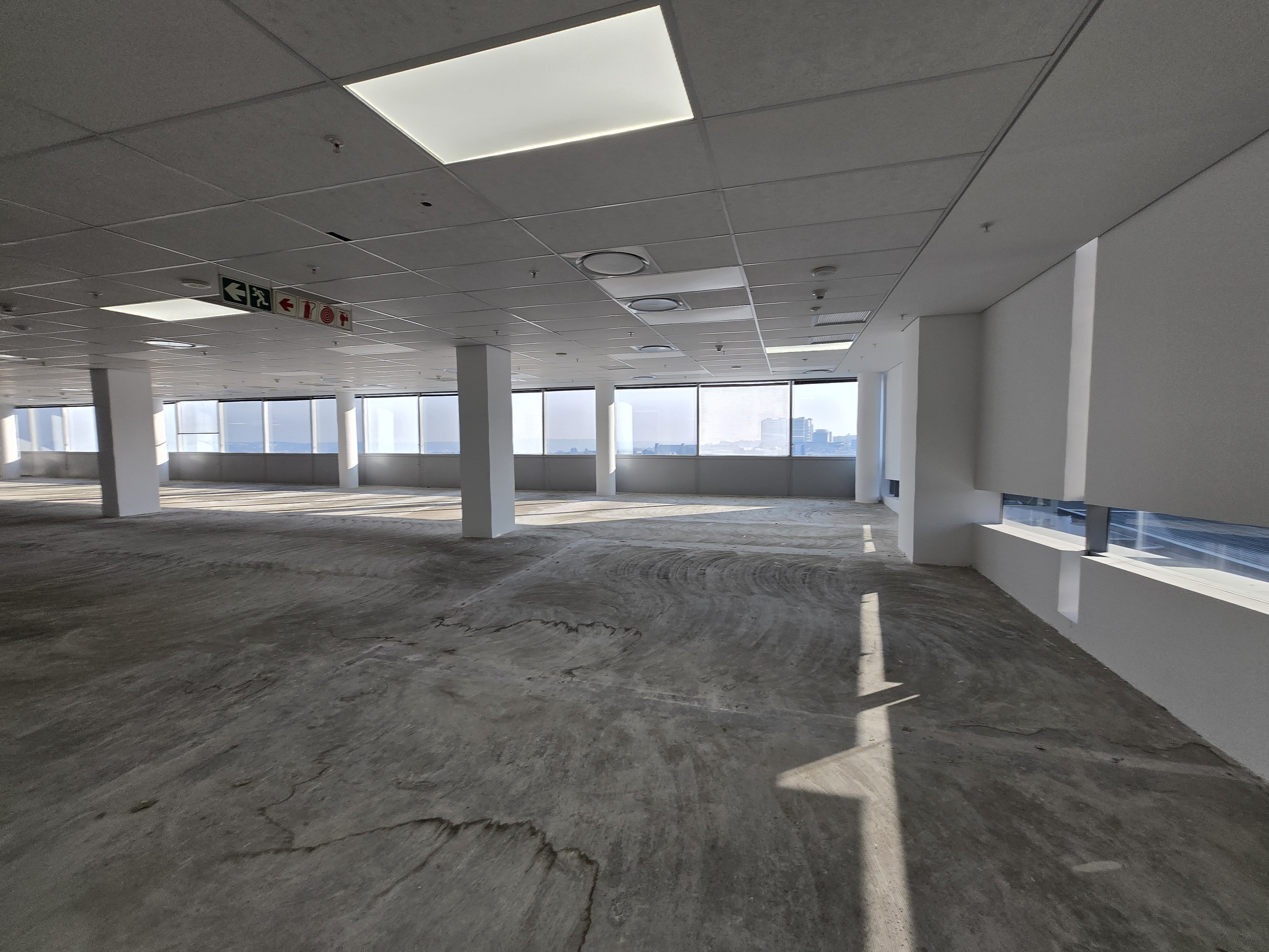 799m² Office Space to rent at The Towers in Sandton Central