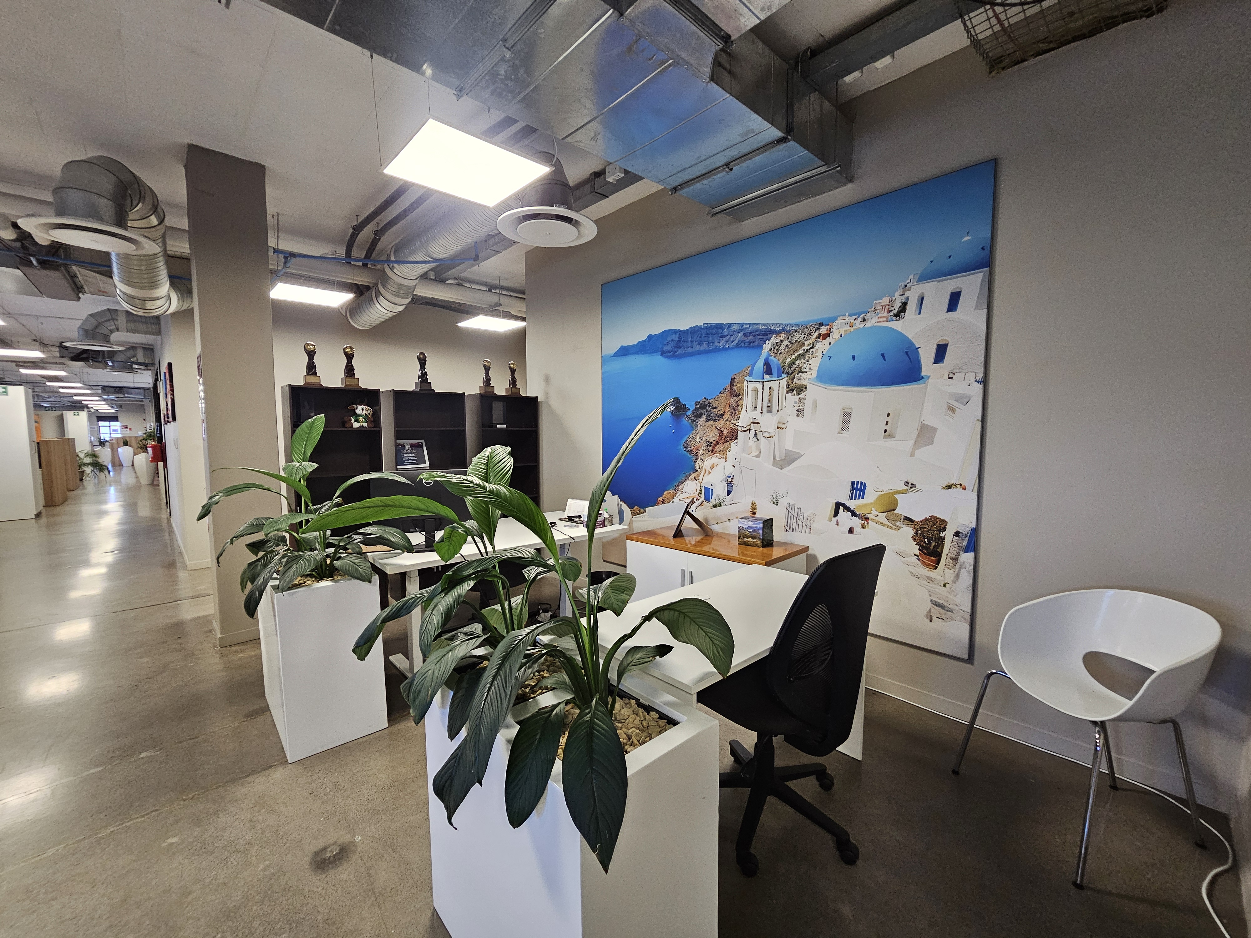 886m² Office Space to rent at Waterhouse Place (ex PWC Building) in Century City