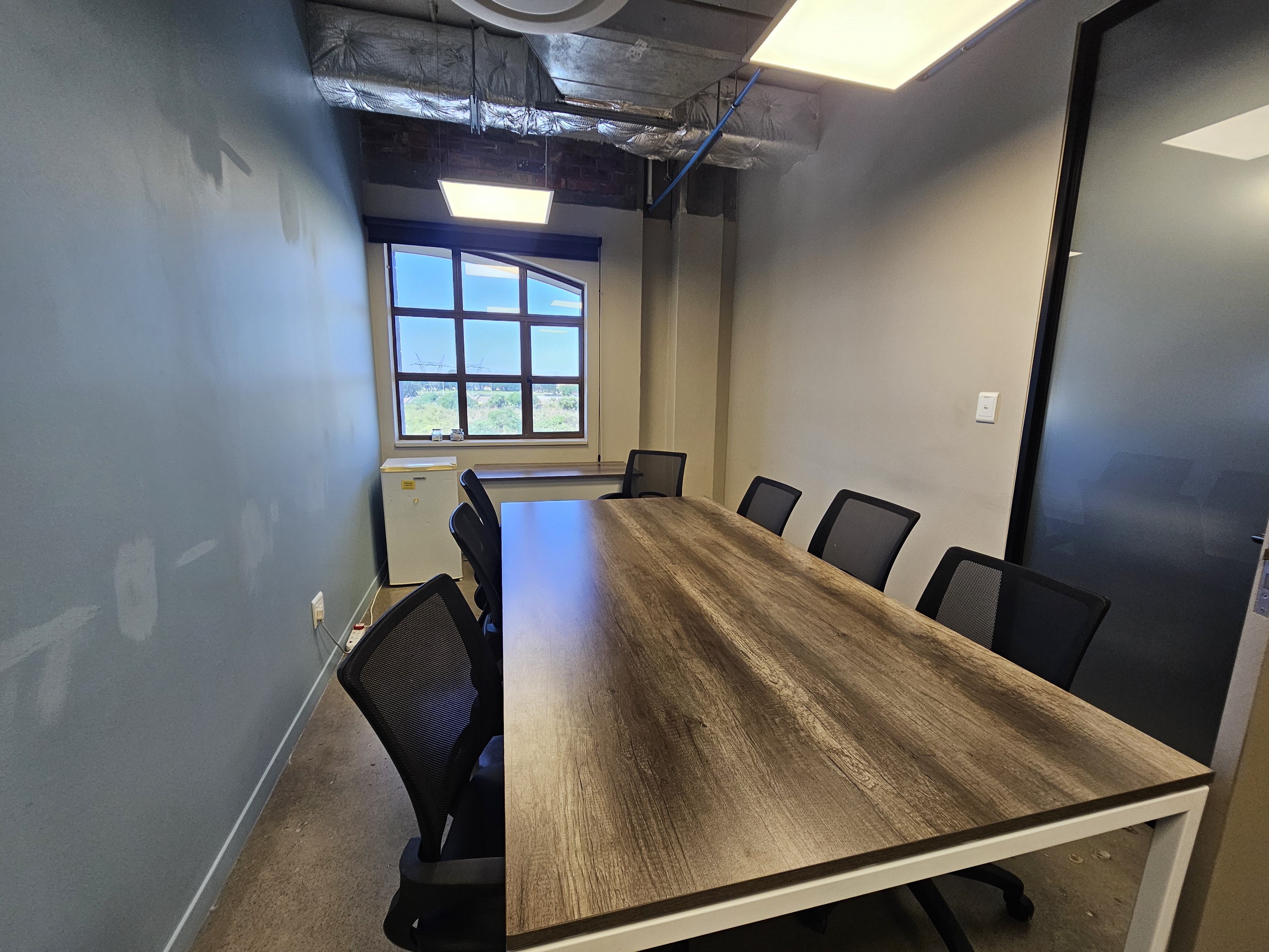 886m² Office Space to rent at Waterhouse Place (ex PWC Building) in Century City