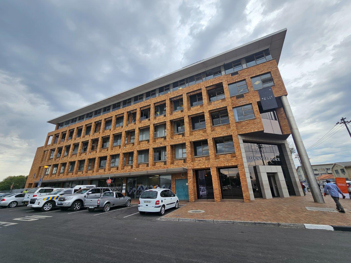 Office Space to rent at Louwville Place in Bellville CBD
