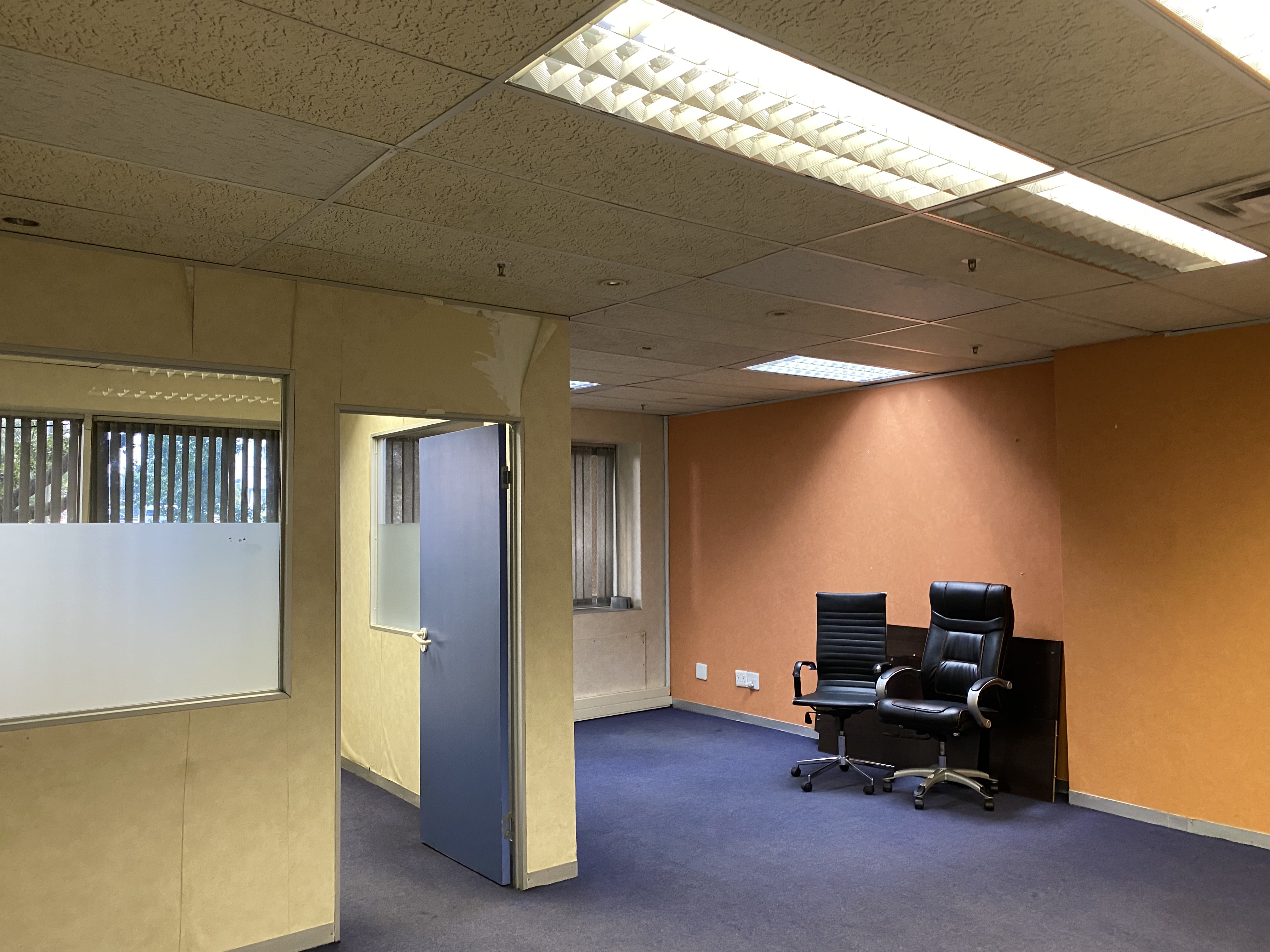 74m² Office Space to rent at 10 South Boulevard in Bruma