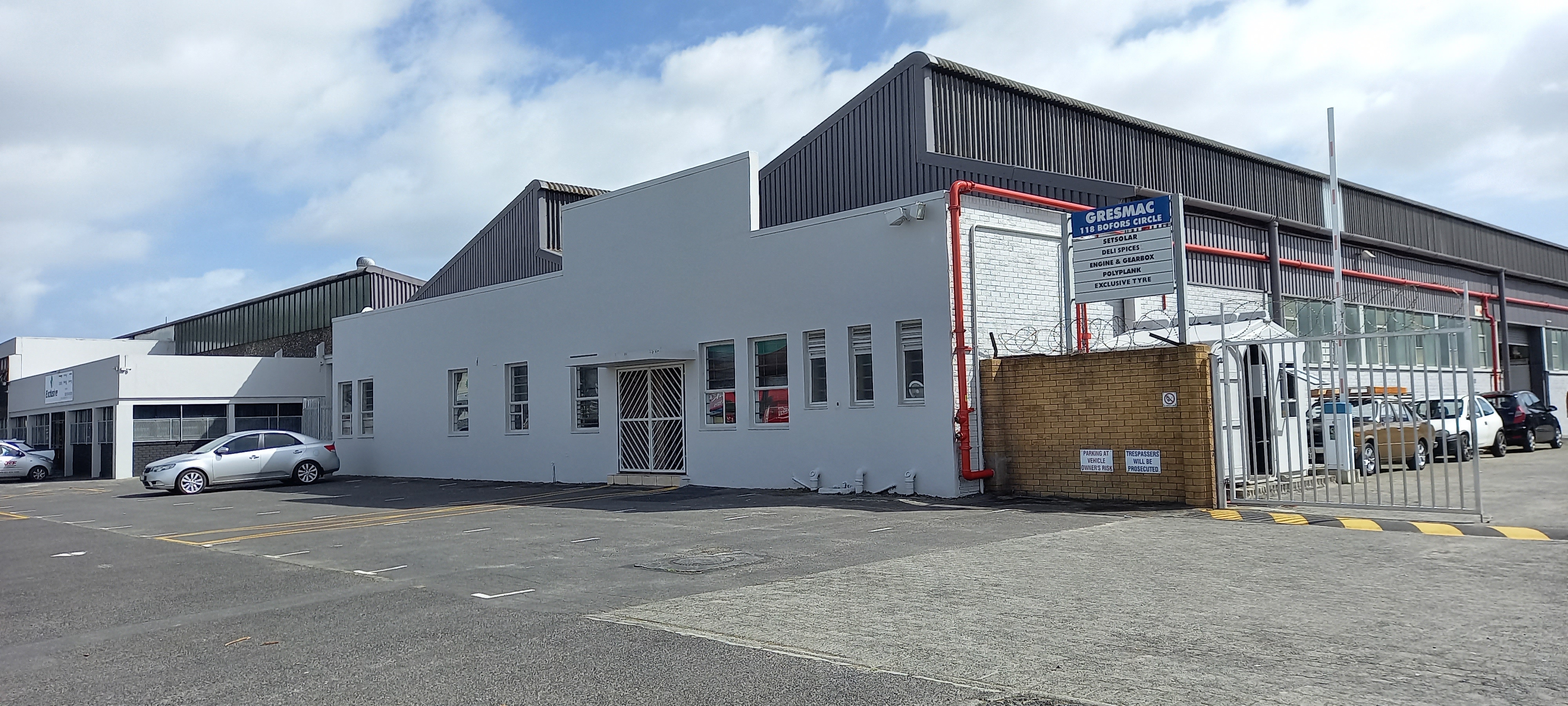 Warehouse to rent at 118 Bofors Circle - Gresmac in Epping Industrial