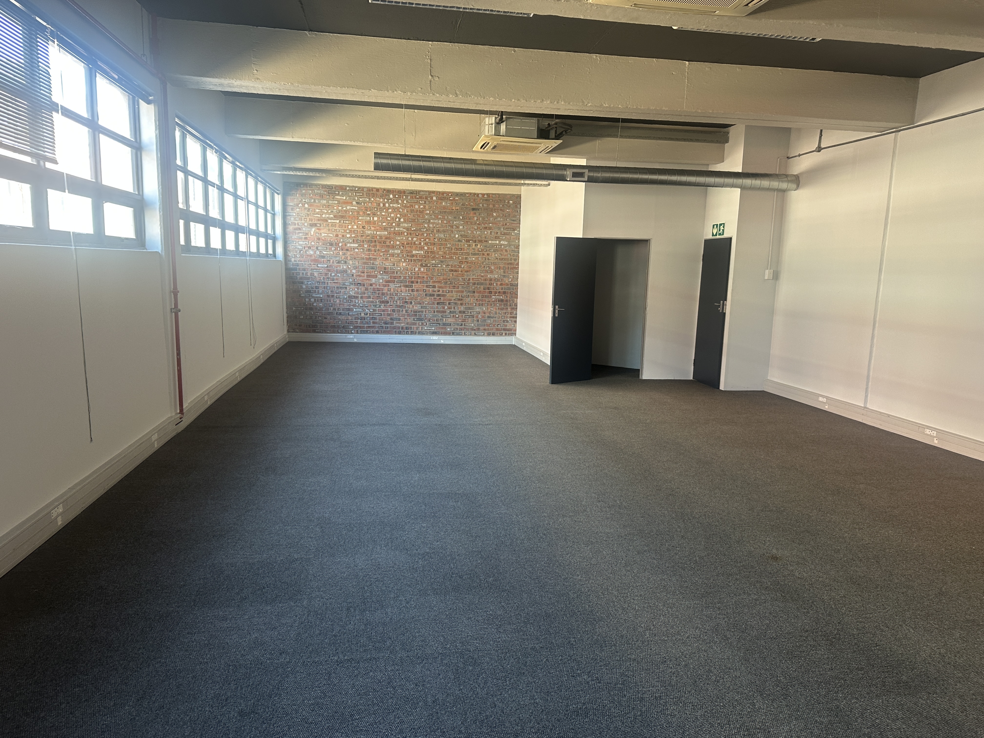 286m² Office Space to rent at 127 Cecil Road in Salt River