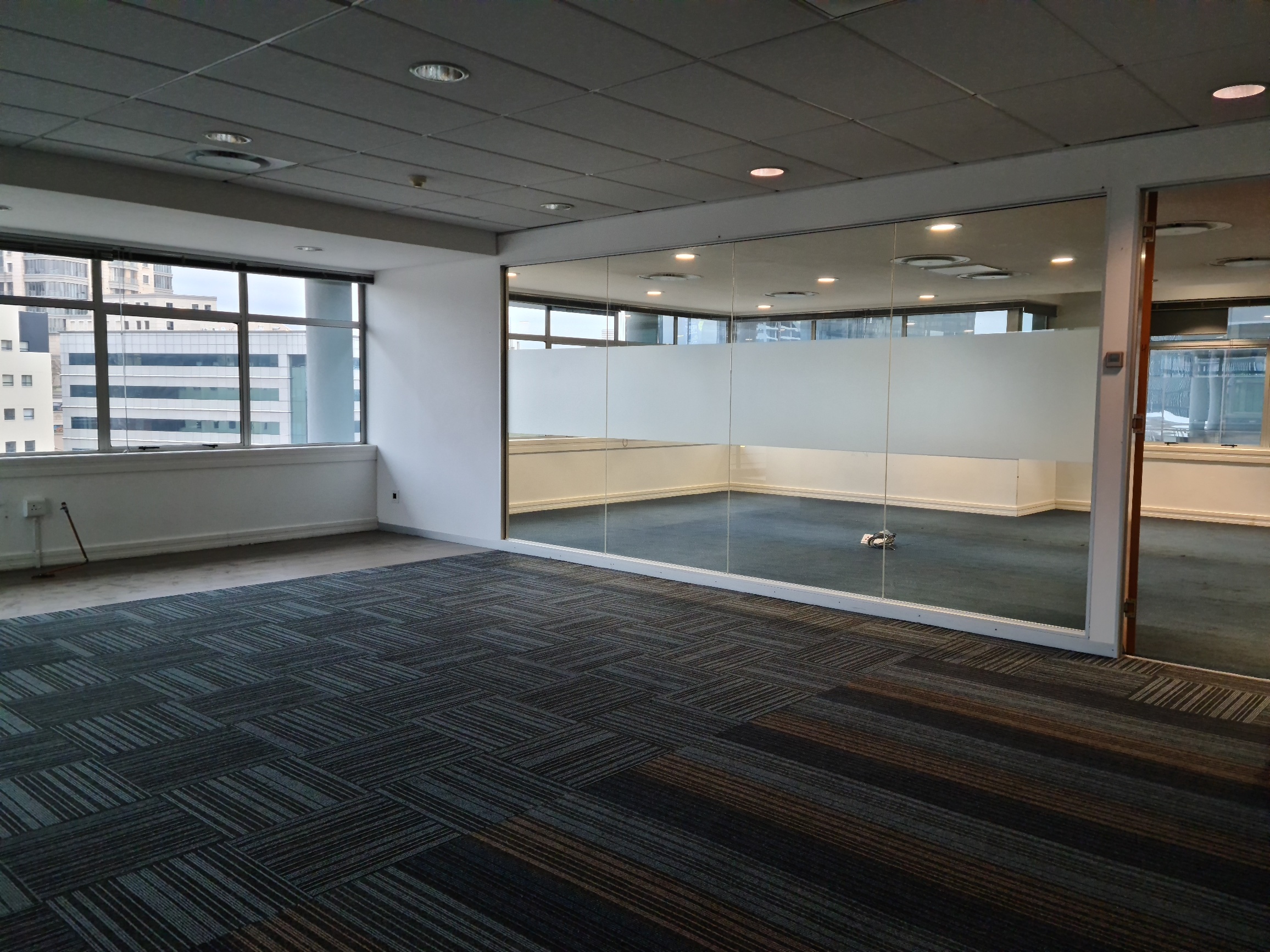 169m² Office Space to rent at 138 West Road (Erf 4 of 8 Sandown) in Sandton Central