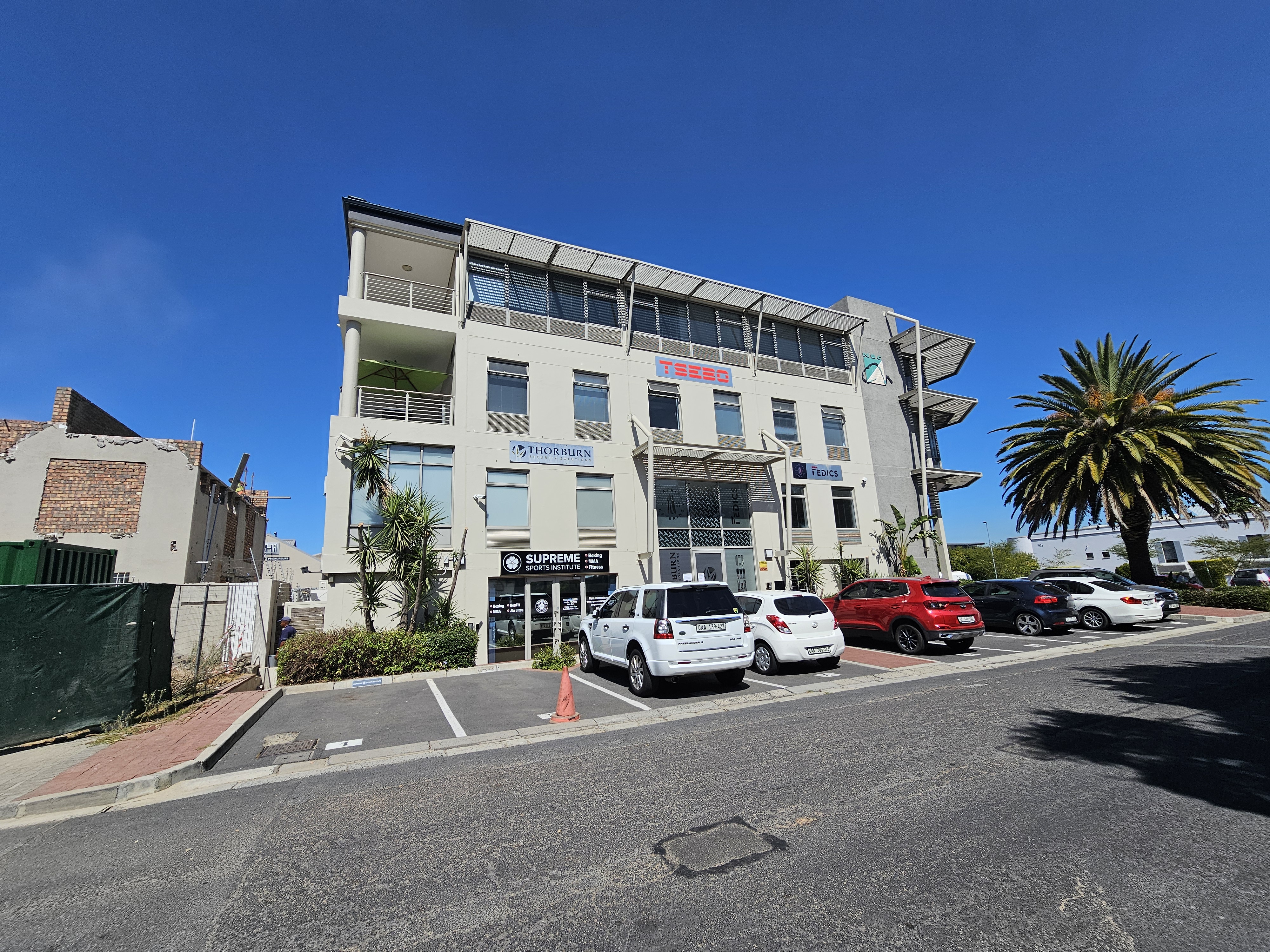 Office Space to rent at 142 Edward Street in Bo Oakdale