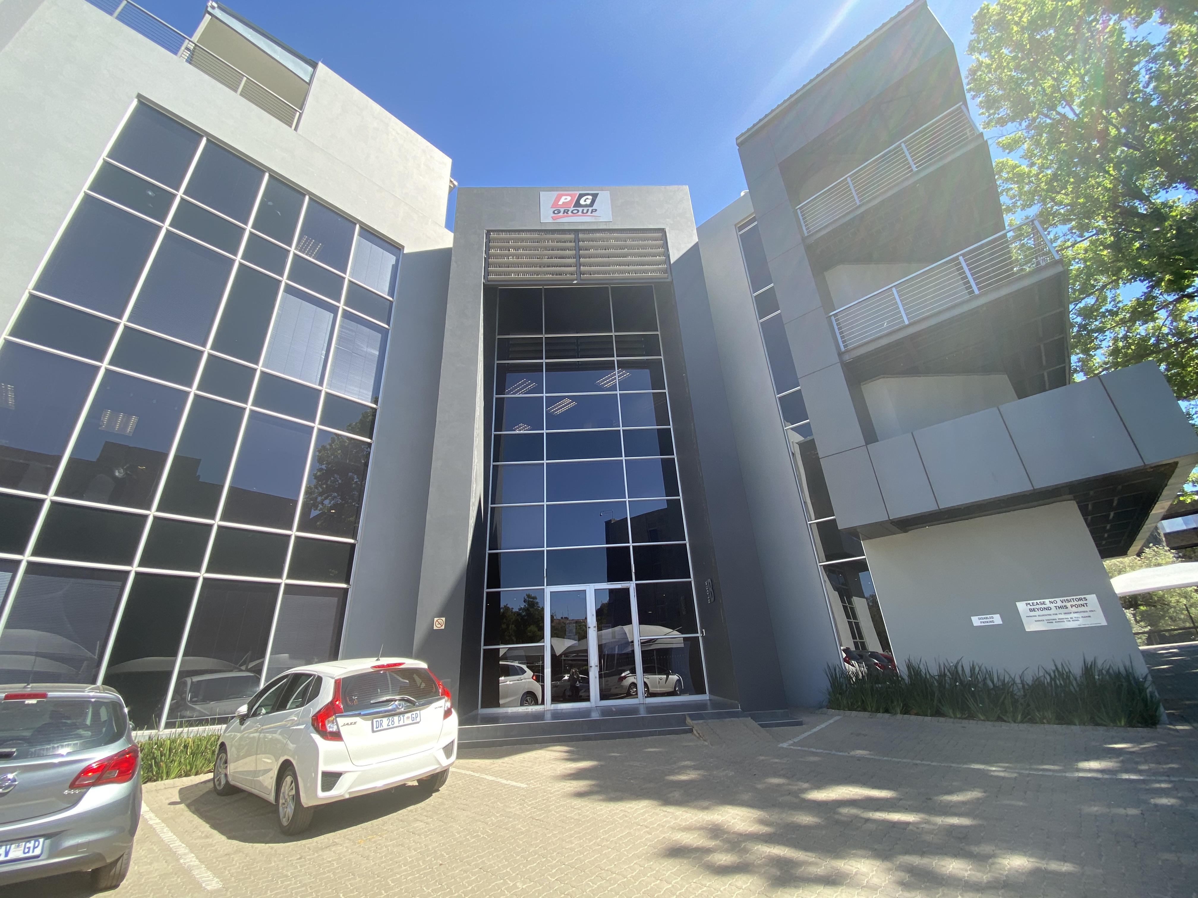 Office Space to rent at 18 Skeen Boulevard in Bedfordview
