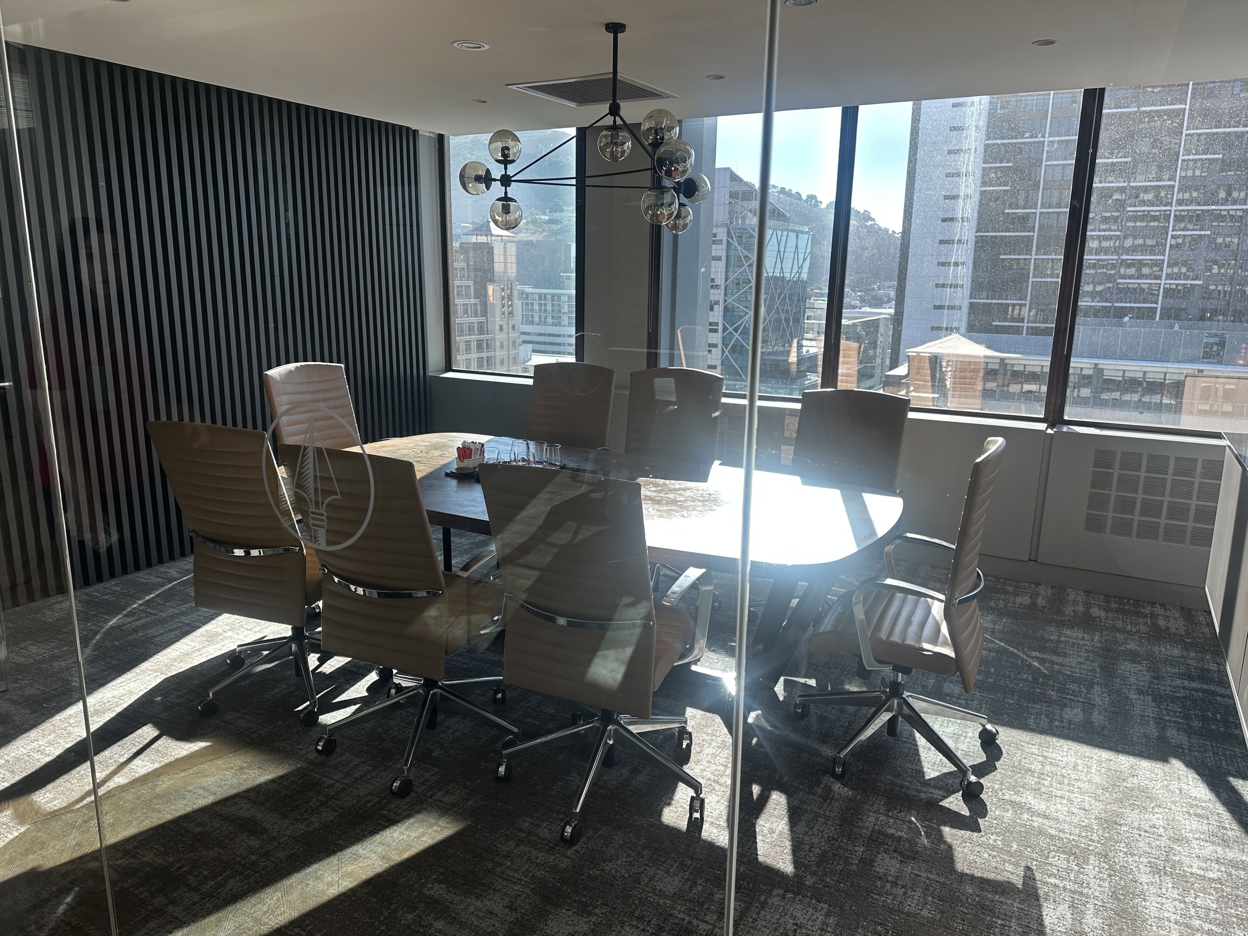 799m² Office Space to rent at 2 Long Street in Cape Town CBD