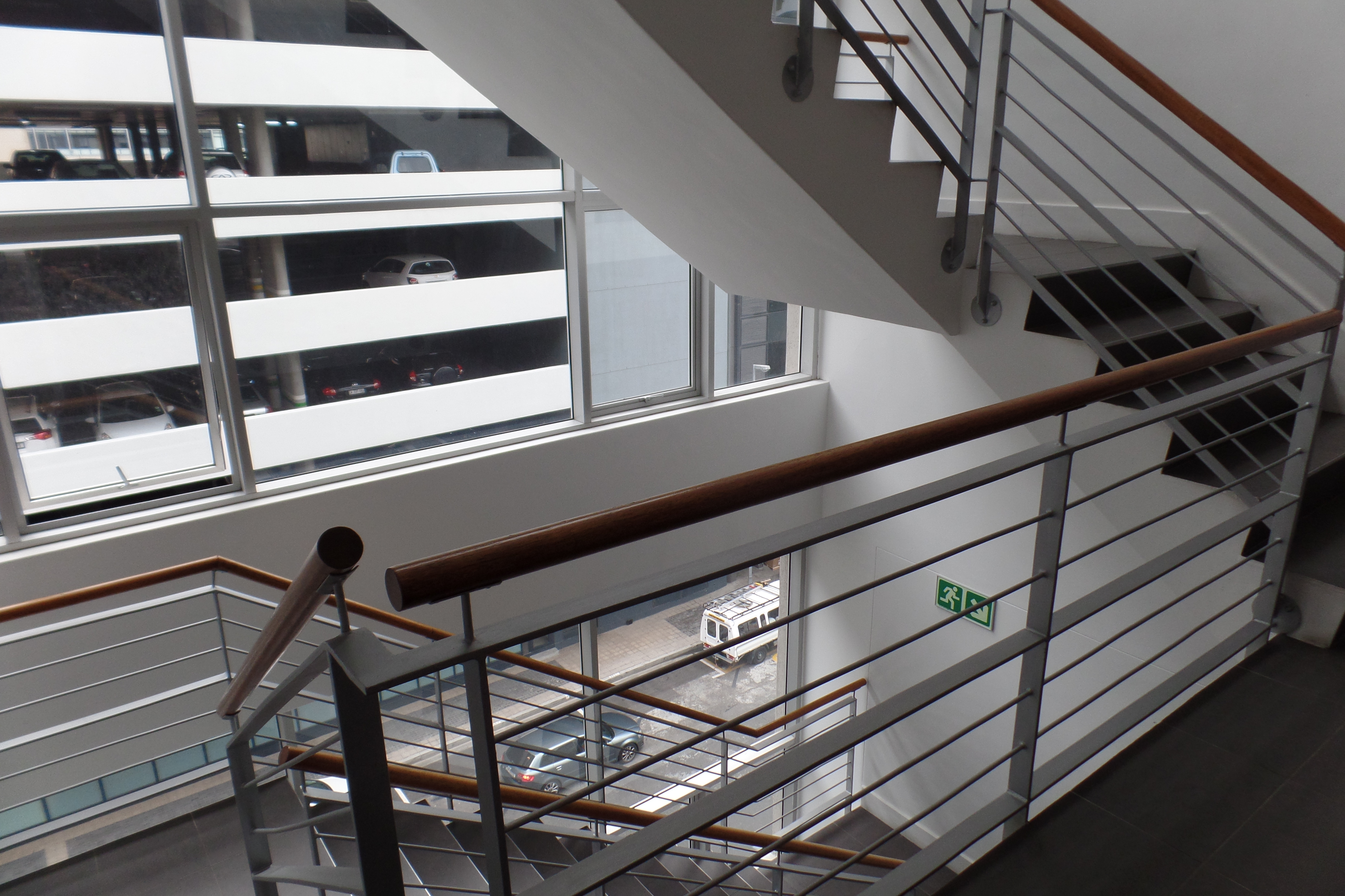 194m² Office Space to rent at 33 Martin Hammerschlag Way in Foreshore