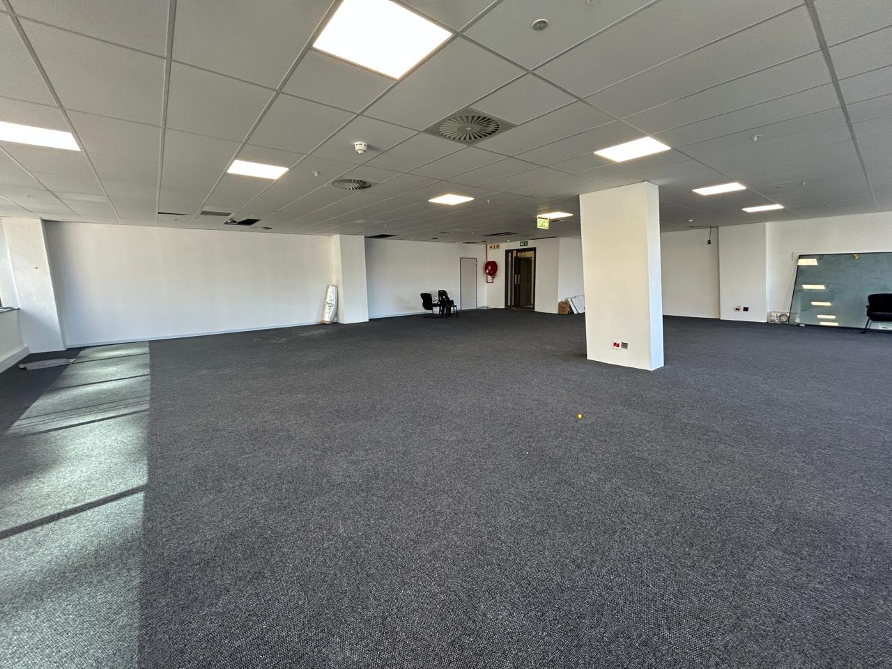 265m² Office Space to rent at 35 Lower Long Street in Cape Town CBD