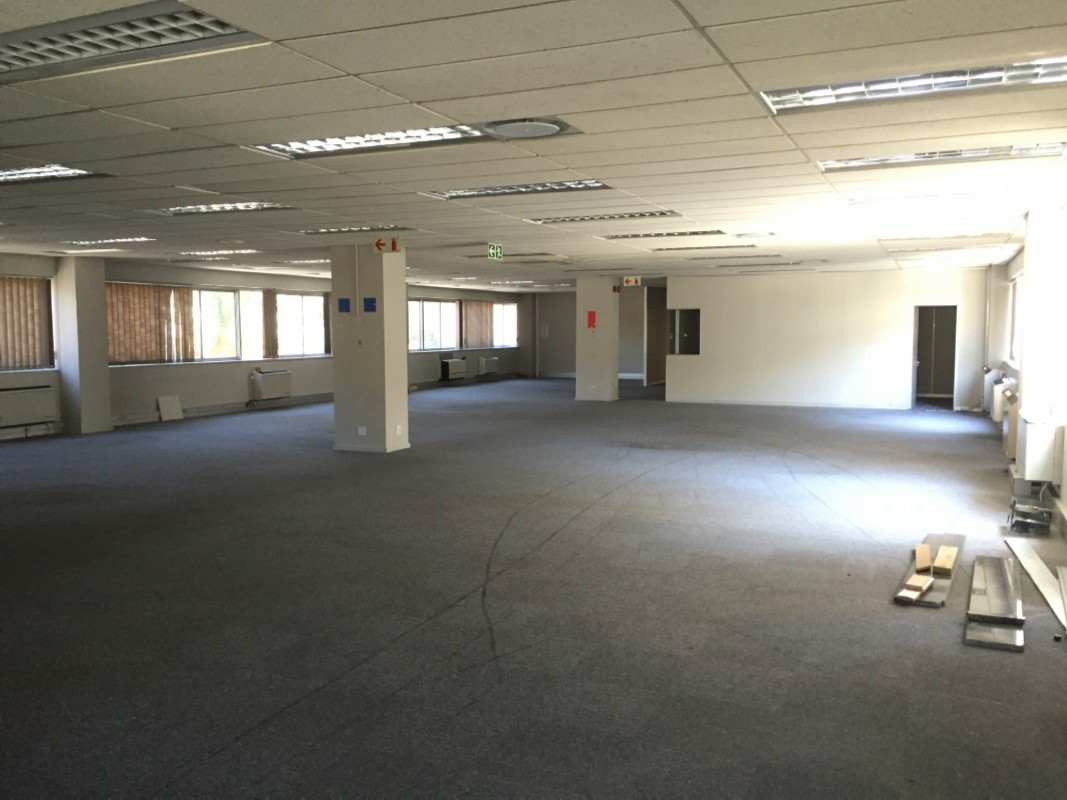 858m² Office Space to rent at 35 On Wale in Cape Town CBD