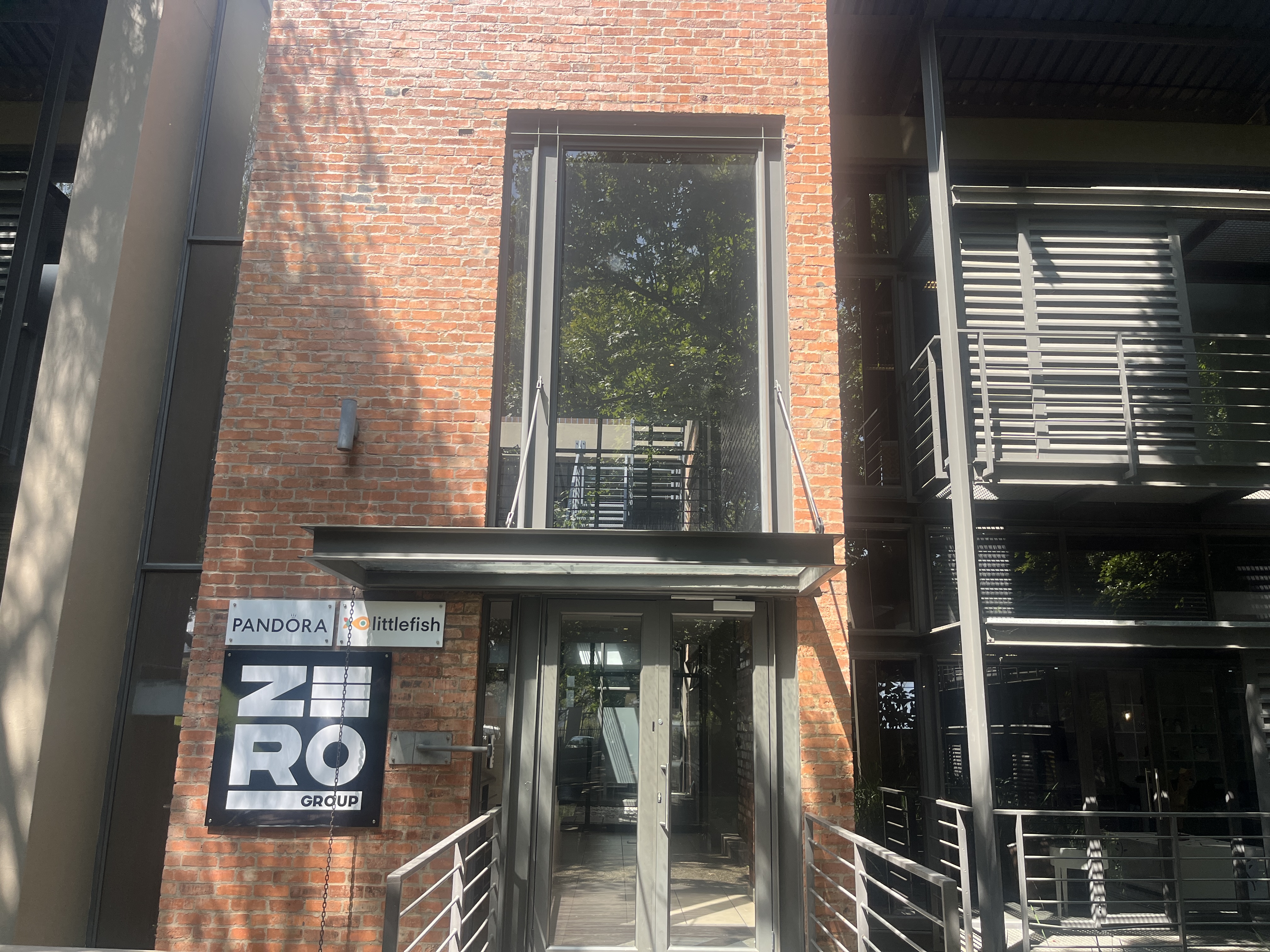 242m² Office Space to rent at 4 Karen Street in Lyme Park