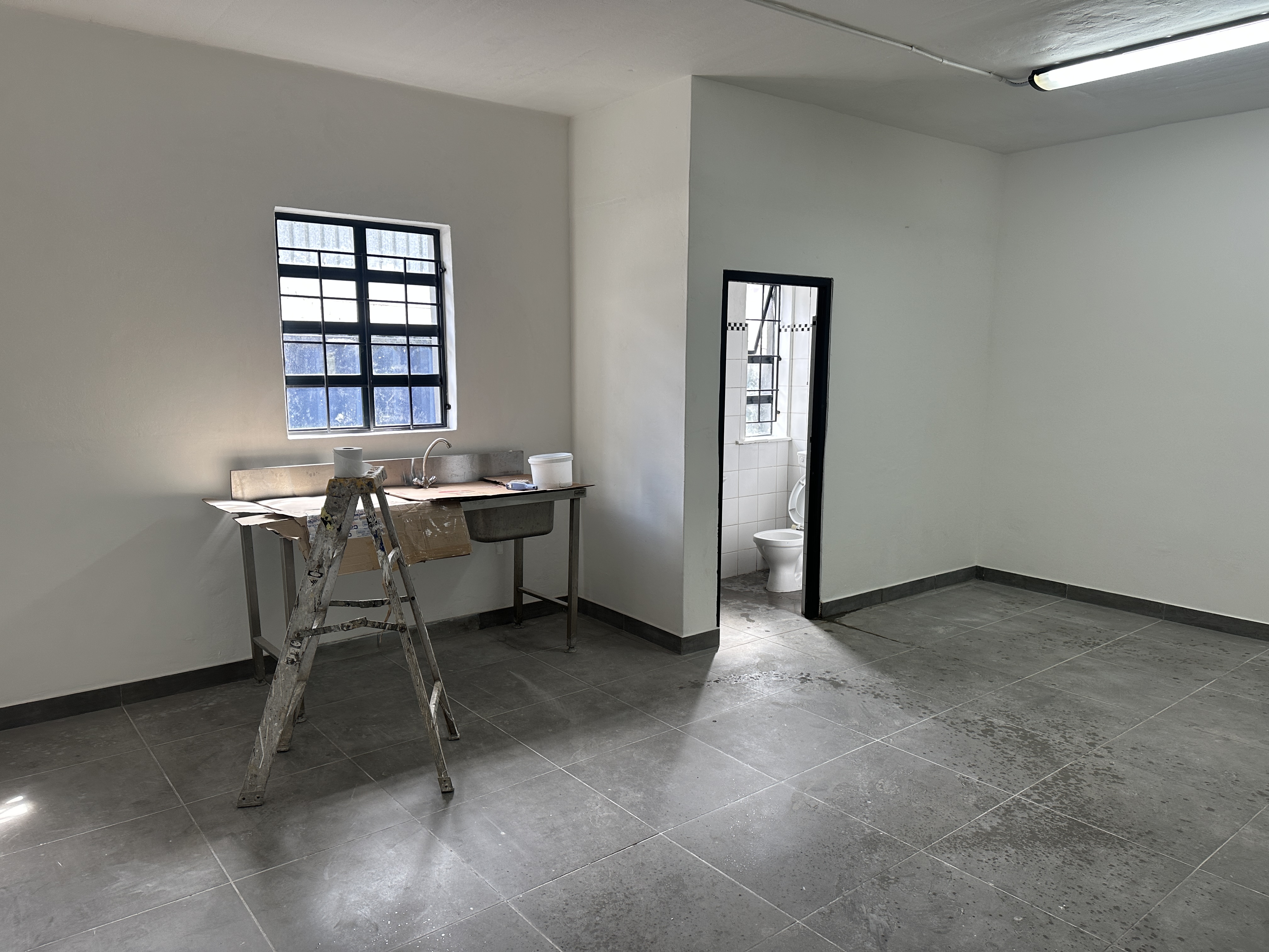 107m² Office Space to rent at 9 Yew Street - Salt River in Salt River