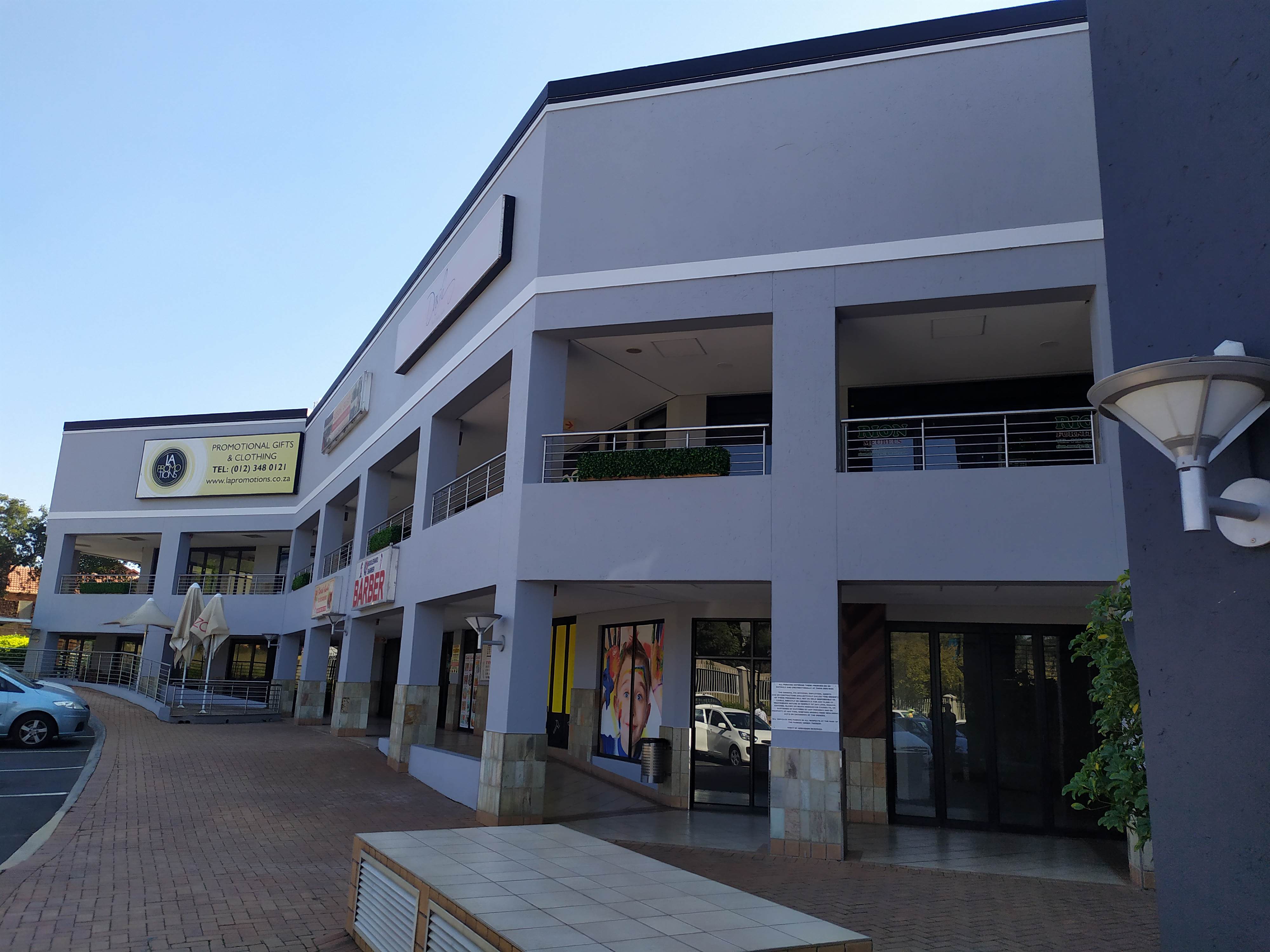 215m² Retail Shops to rent at Atterbury Boulevard in Faerie Glen