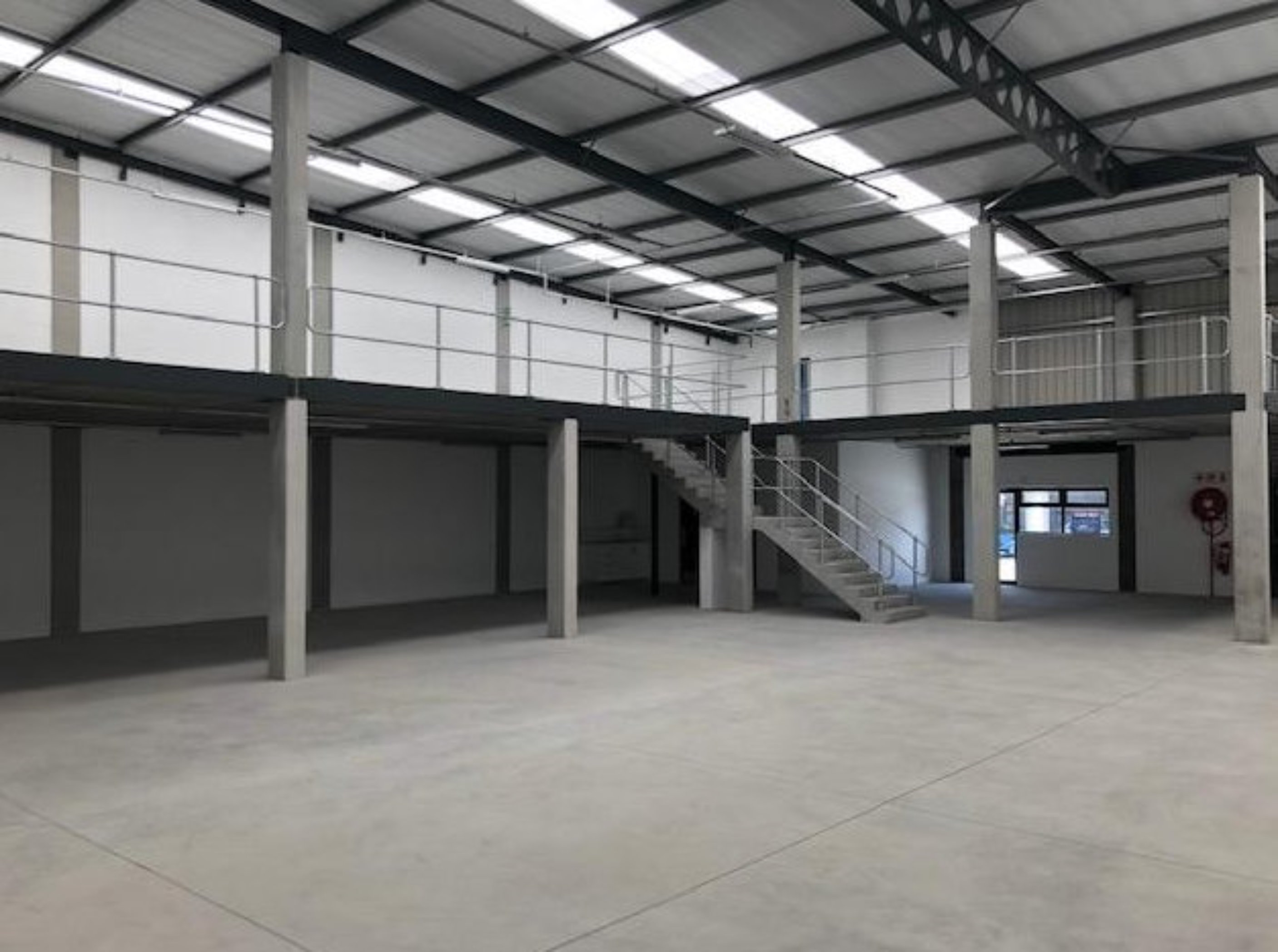 Warehouse to rent at Bellray Business Park in Stikland