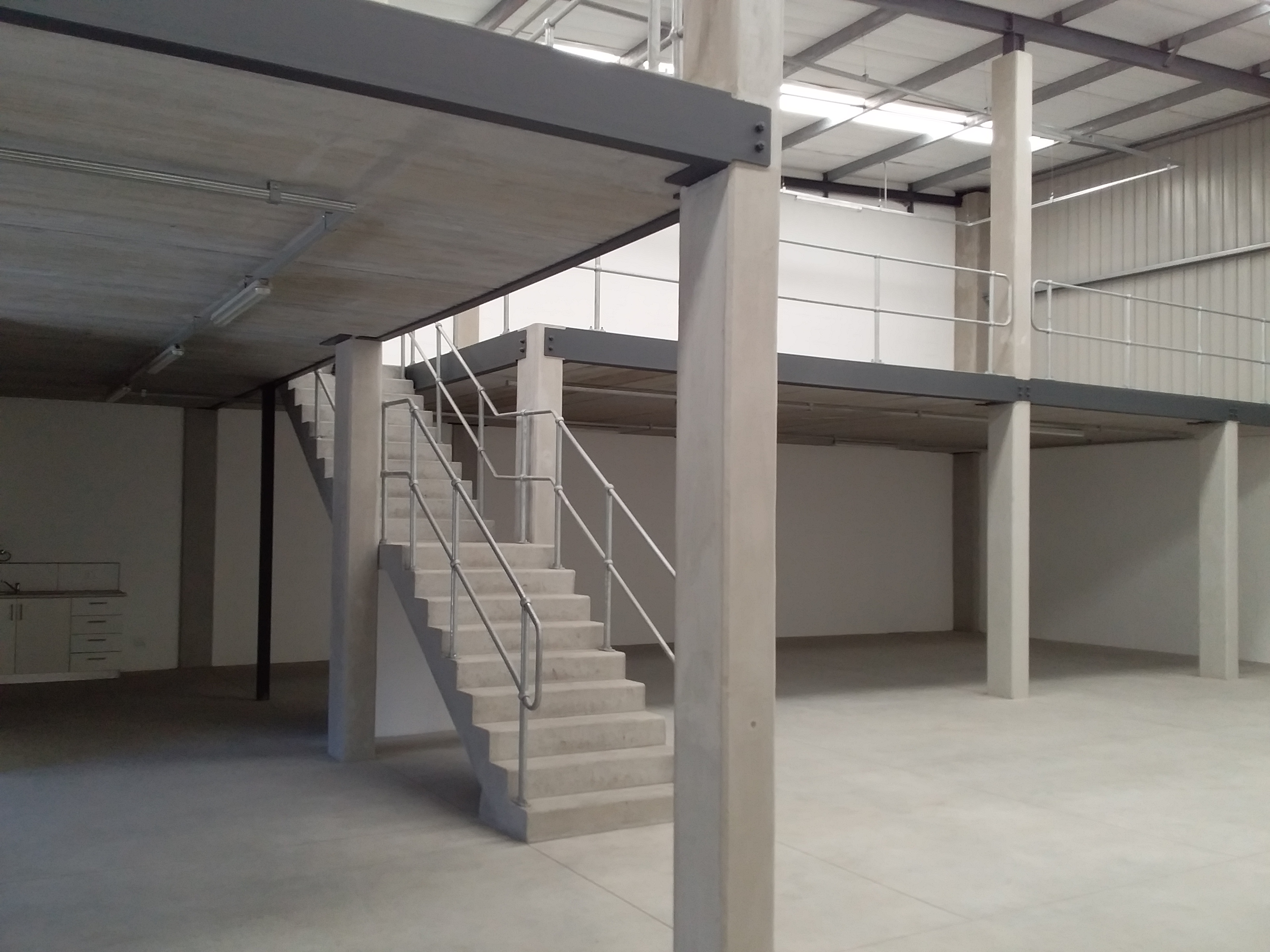 Warehouse to rent at Bellray Business Park in Stikland
