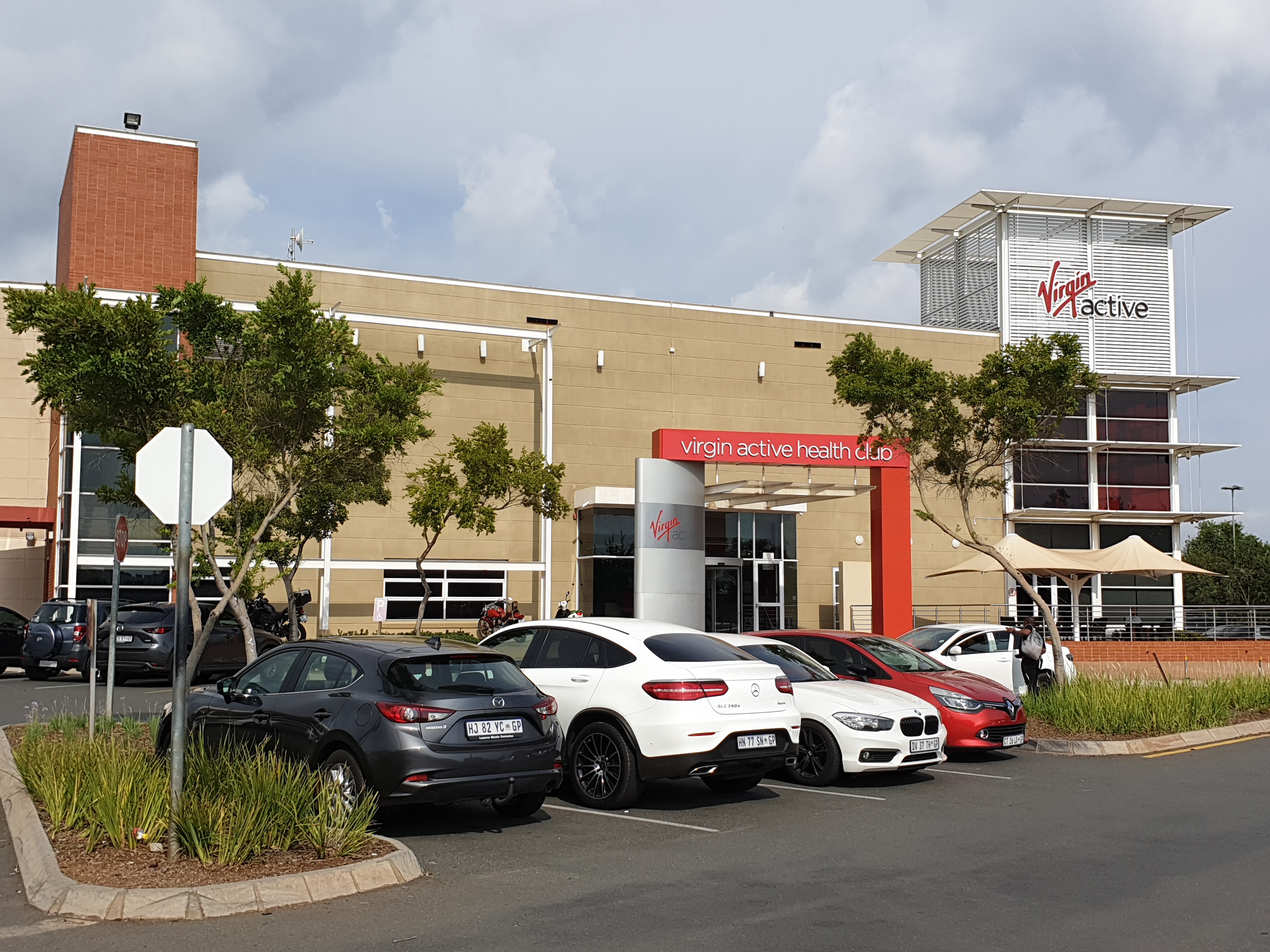 Retail Shops to rent at Byls Bridge Promenade in Central Centurion